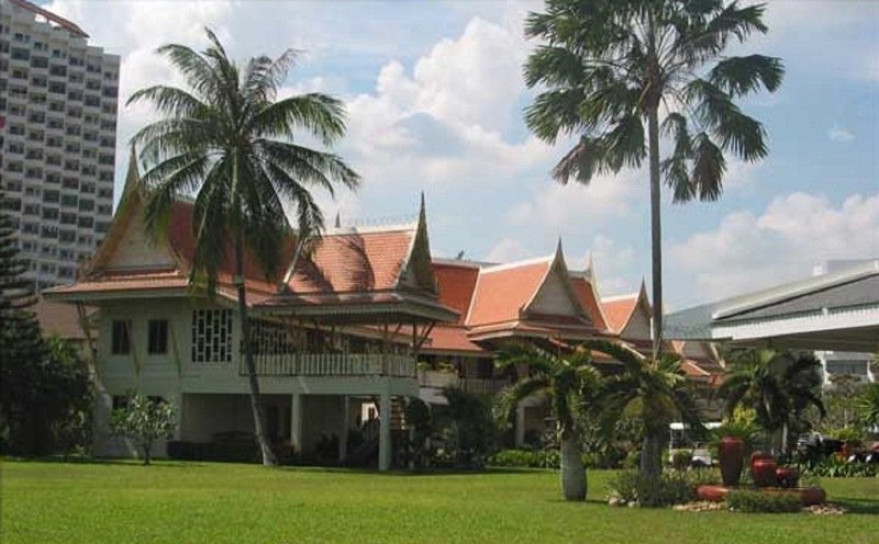 Methavalai Hotel
