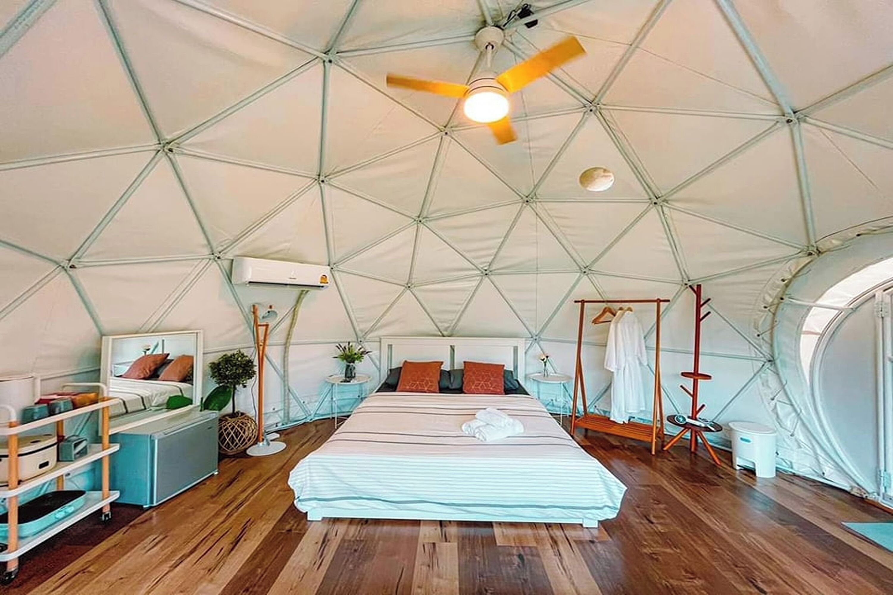 NaNine Glamping