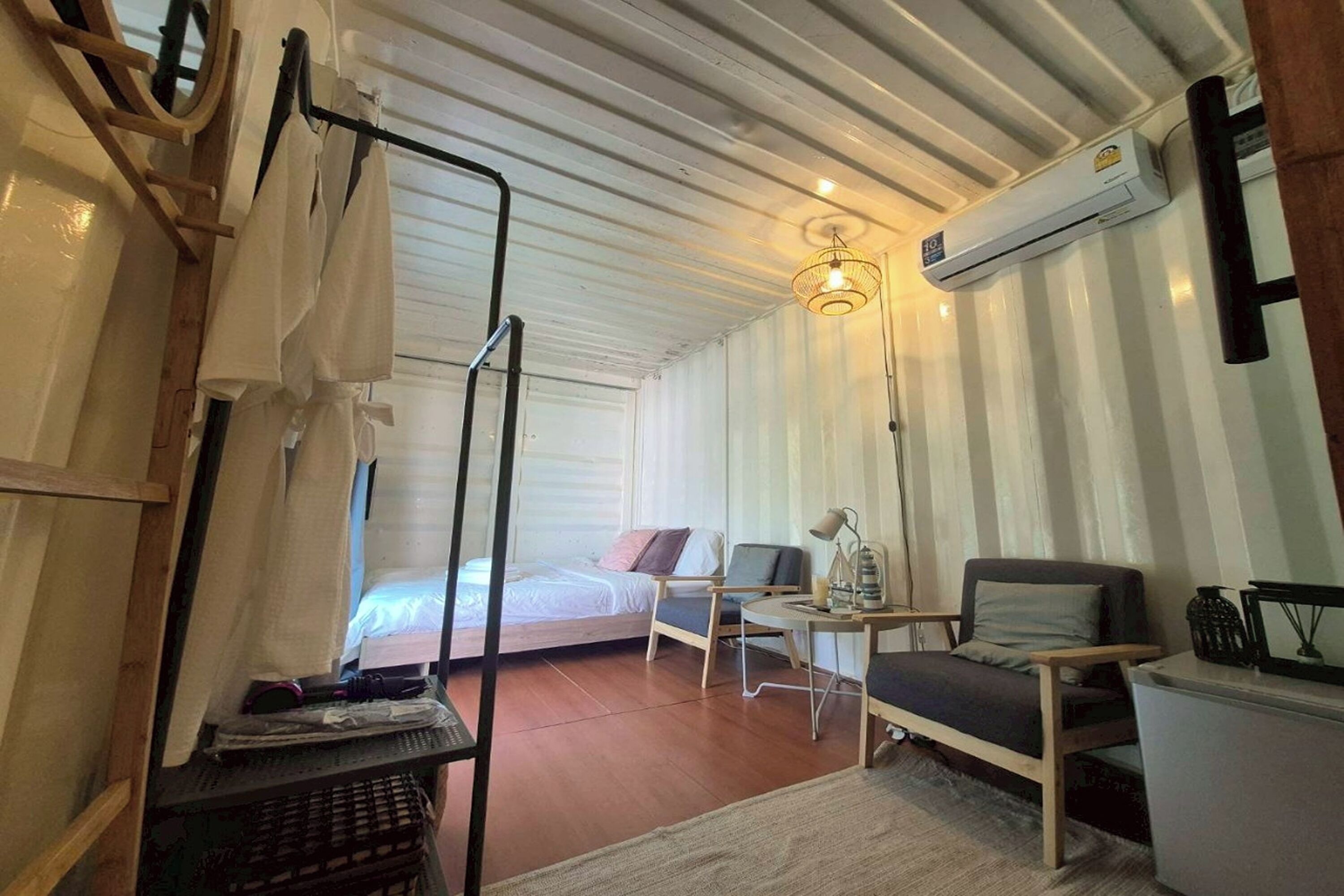 NaNine Glamping
