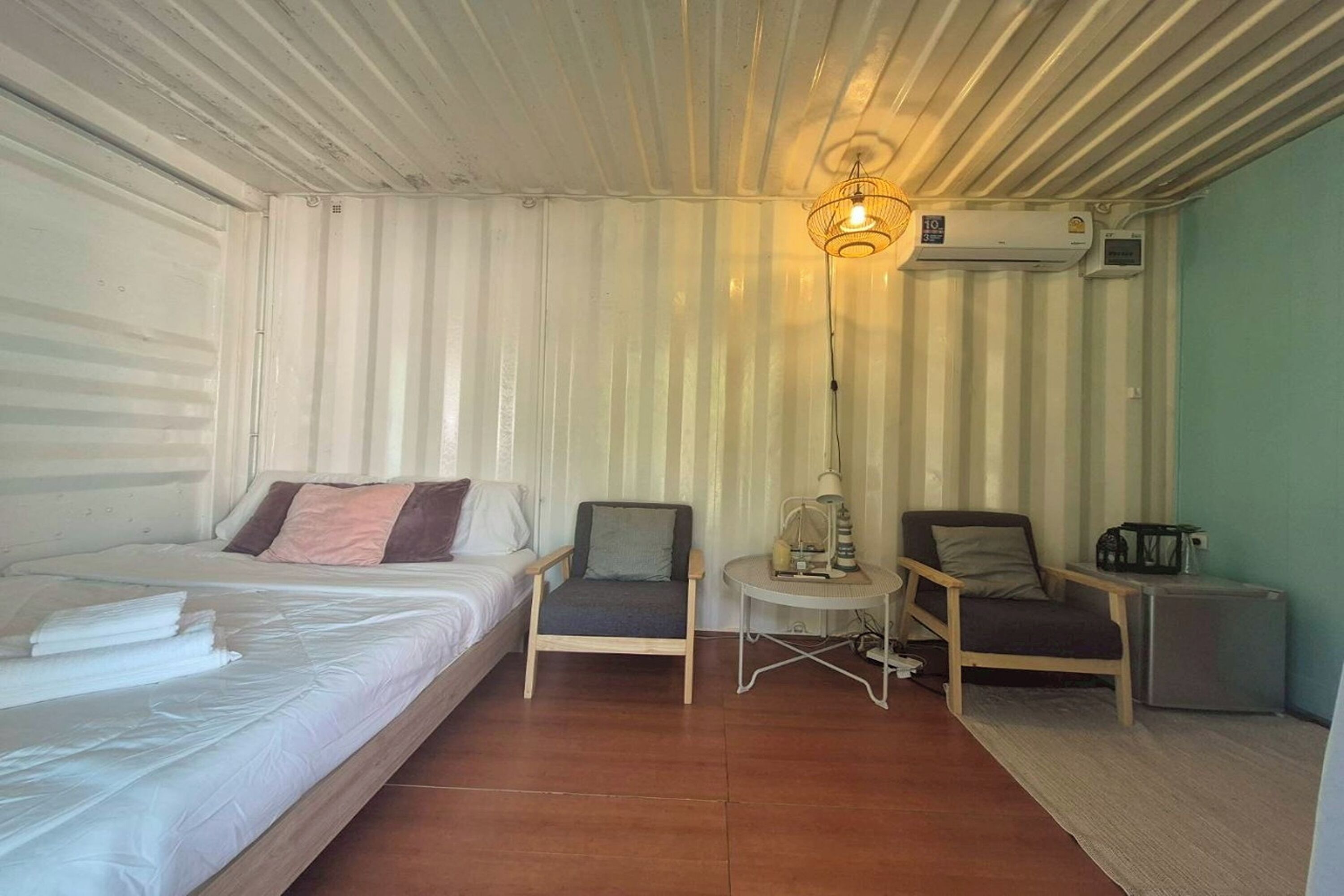 NaNine Glamping