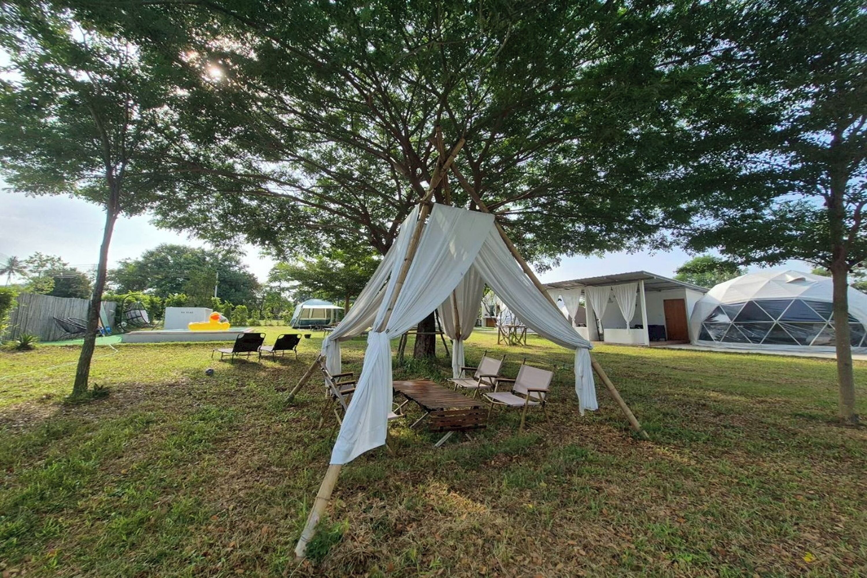 NaNine Glamping