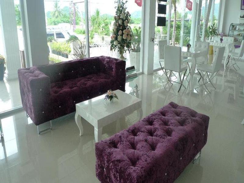 Phet Cha-am Plaza & Resort