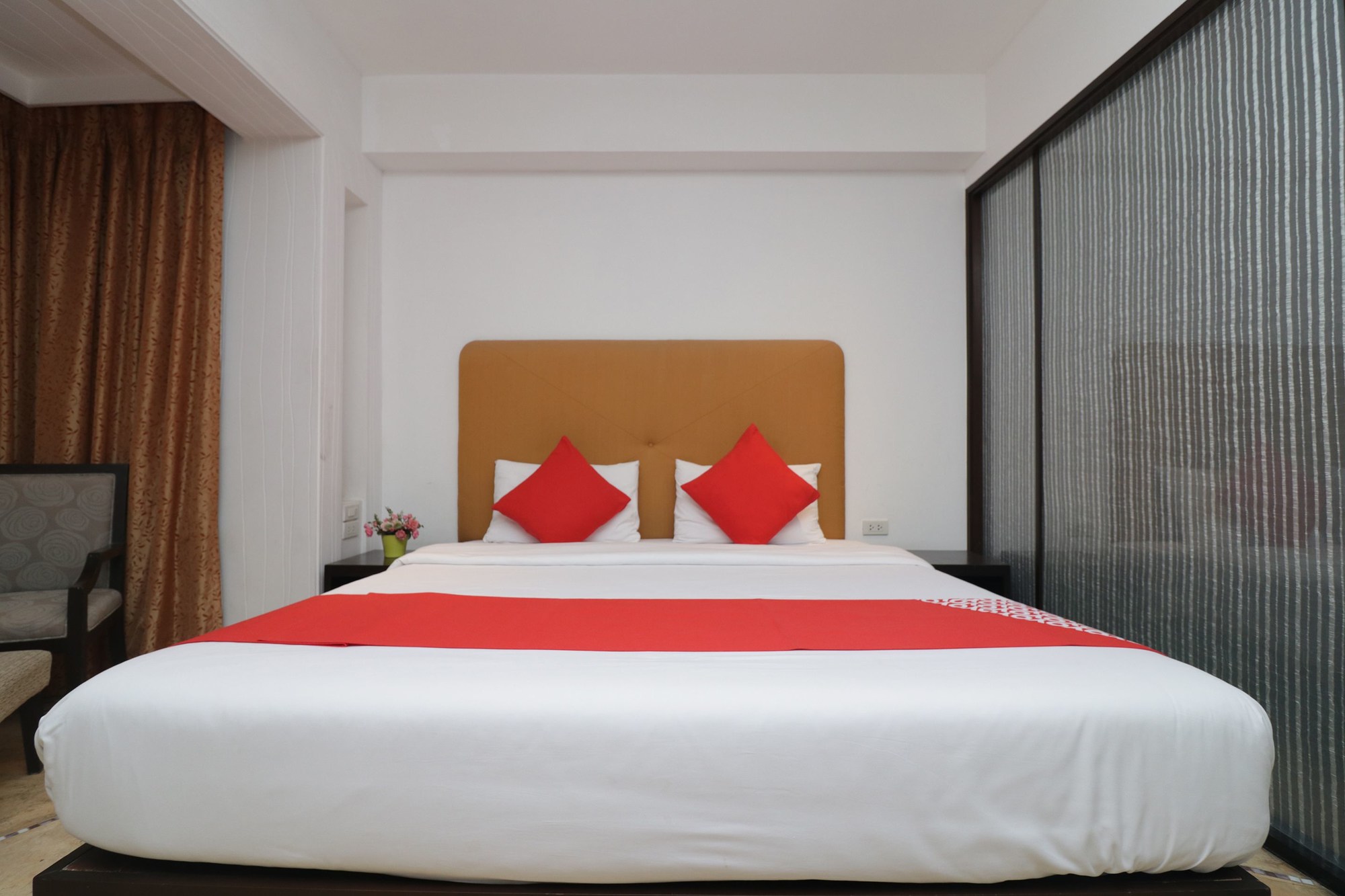Rich Boutique Hotel