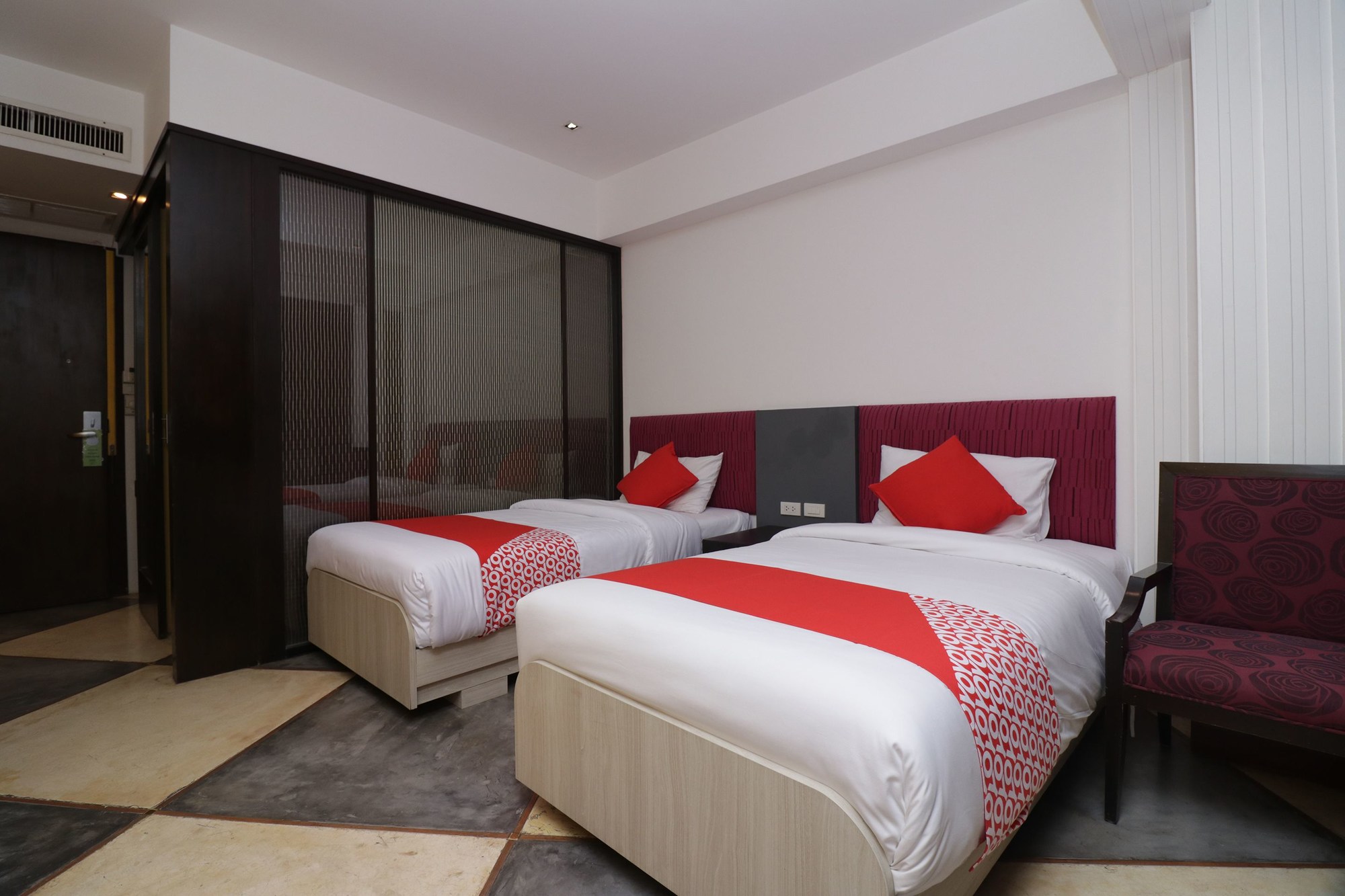 Rich Boutique Hotel