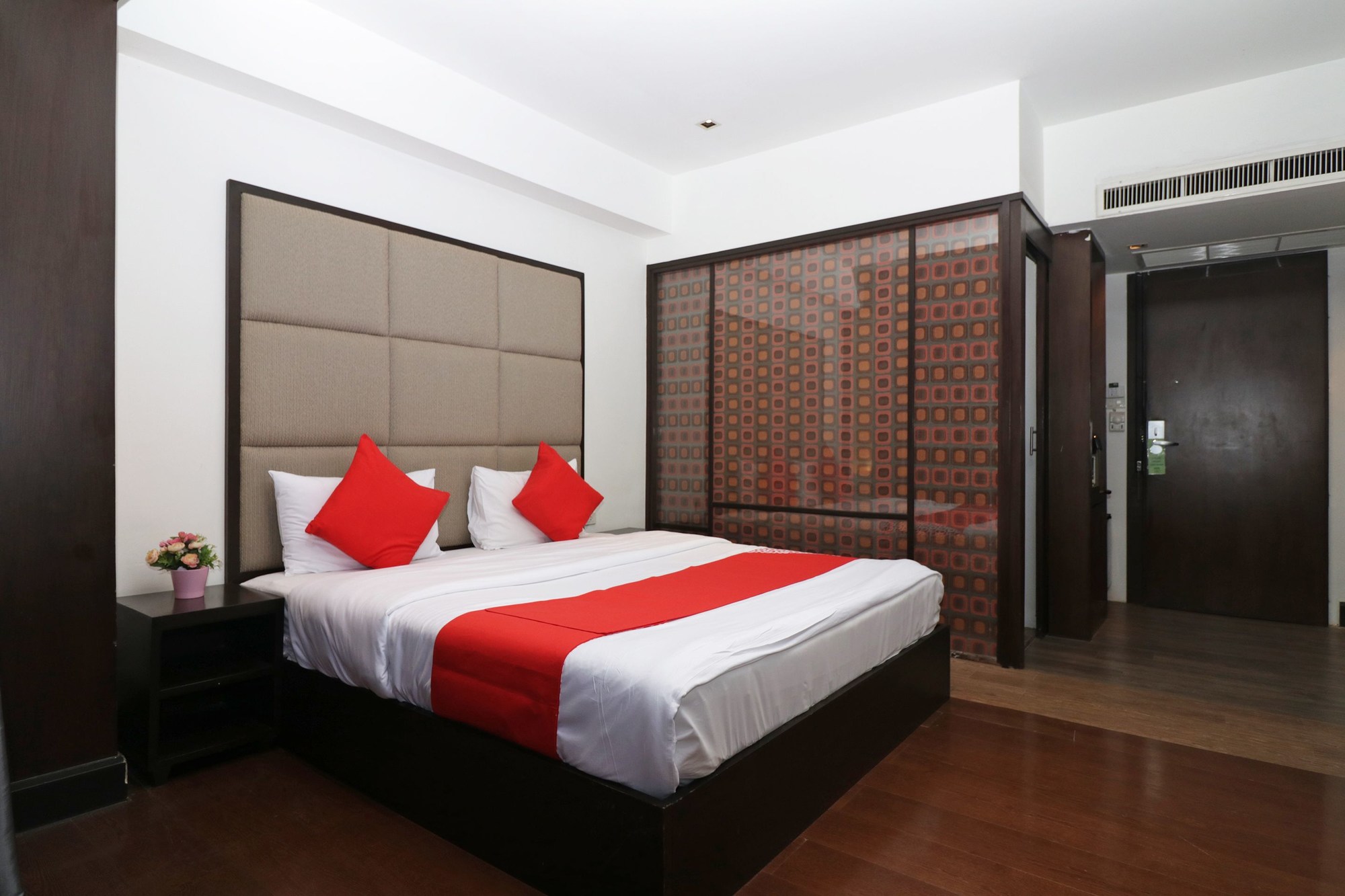 Rich Boutique Hotel