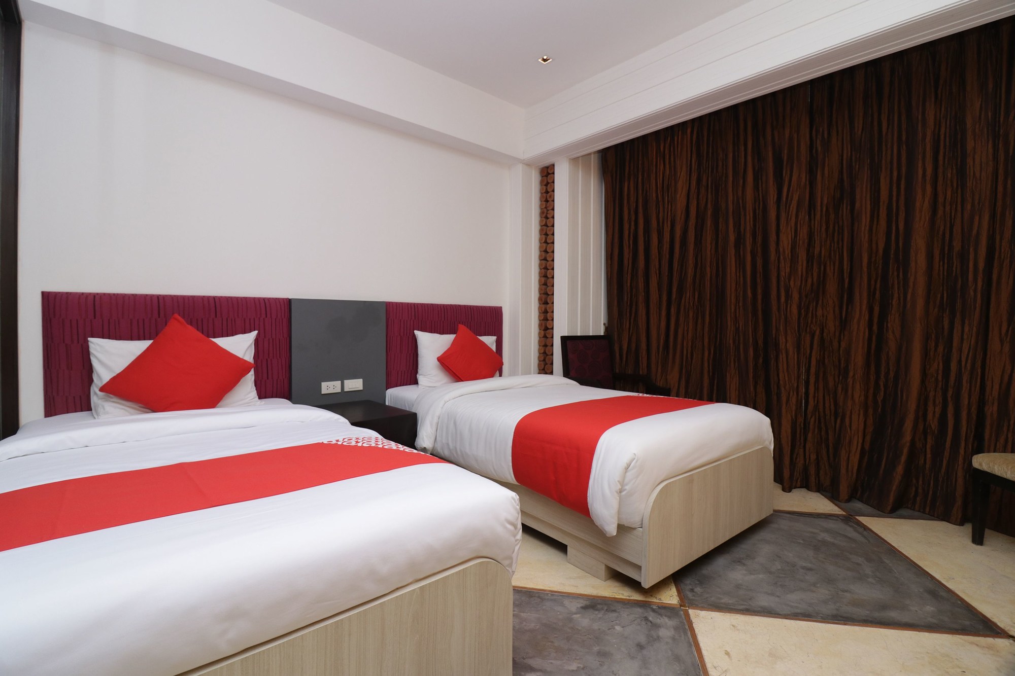 Rich Boutique Hotel