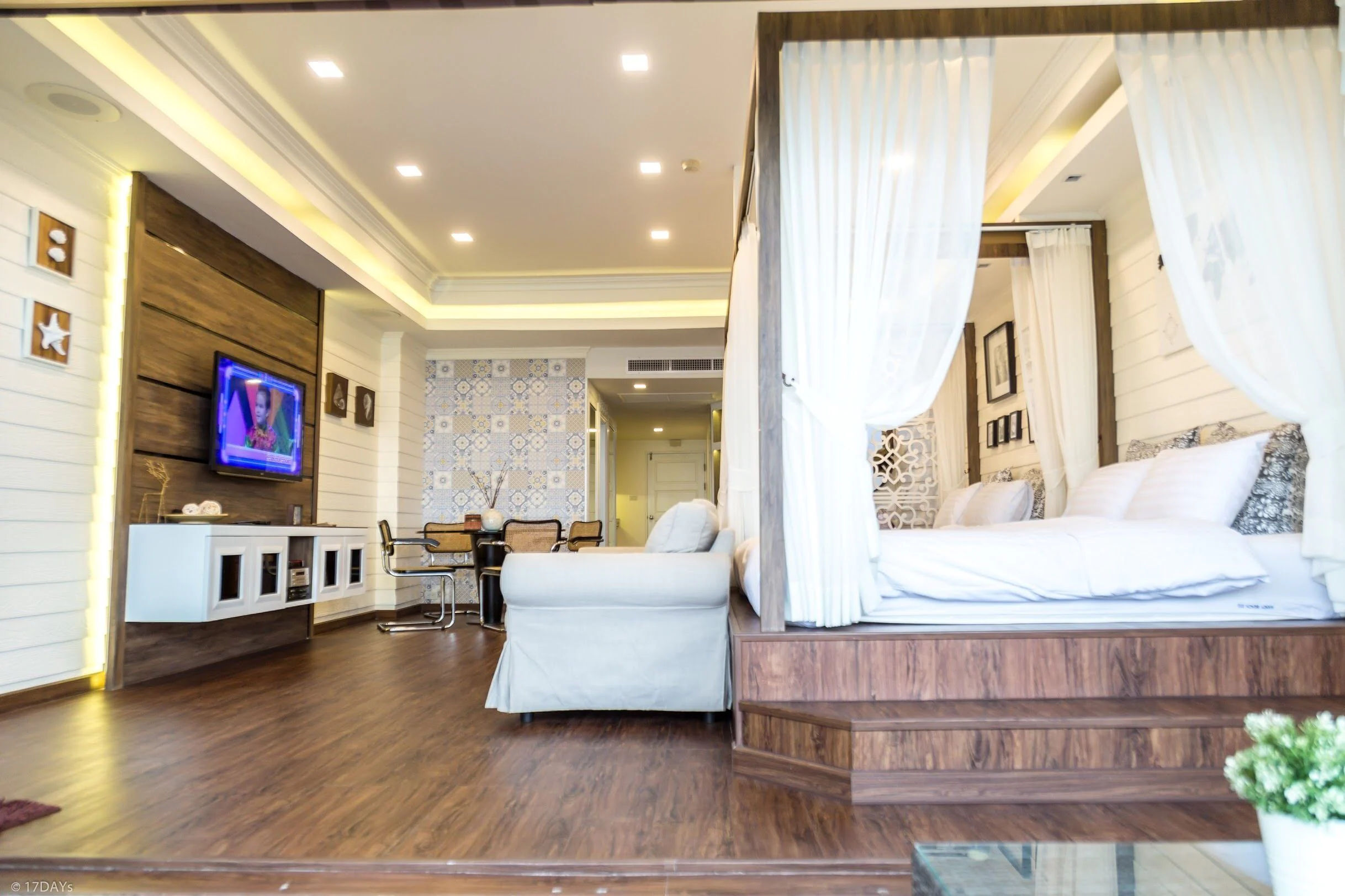 Sandy Beach Condominium