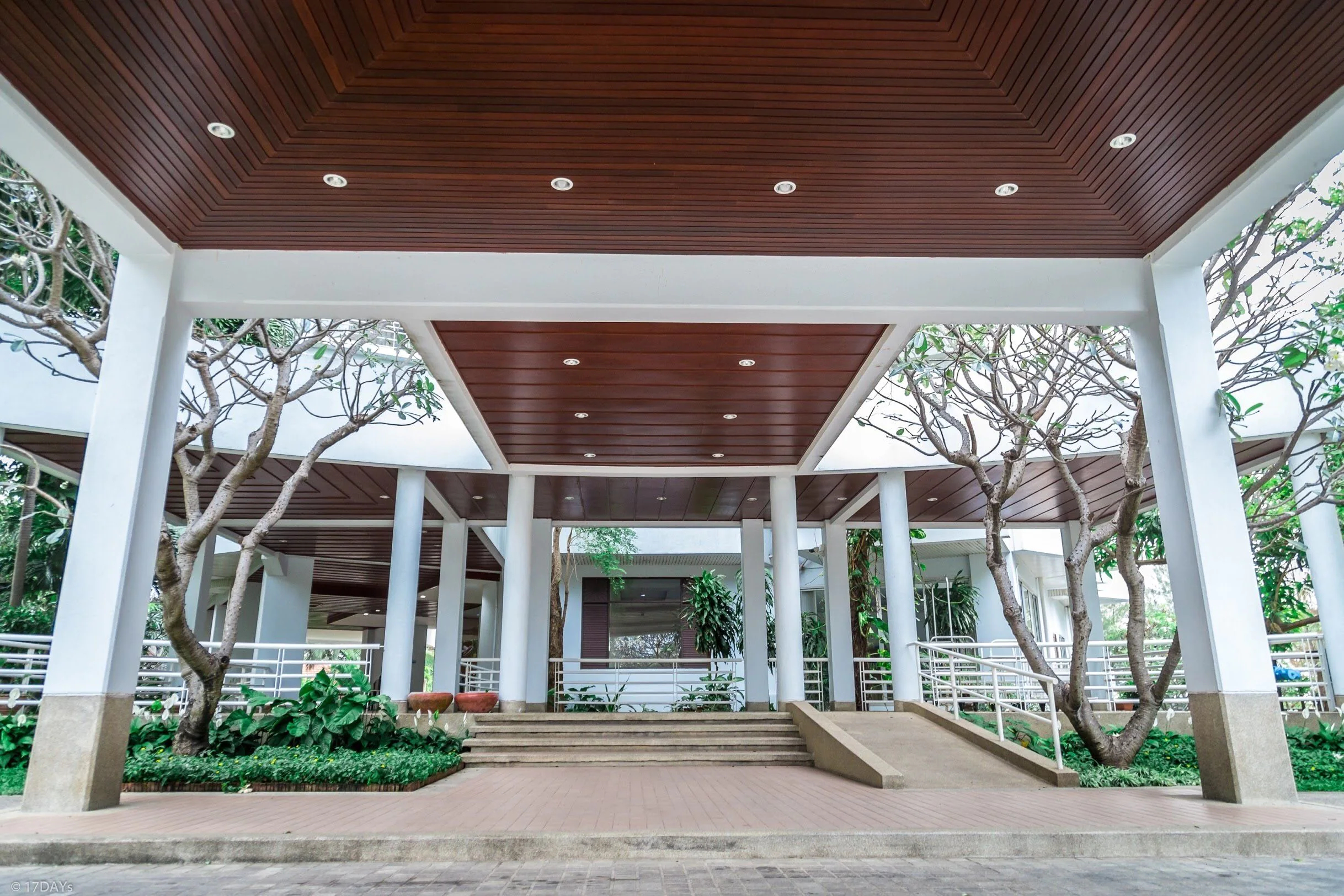 Sandy Beach Condominium