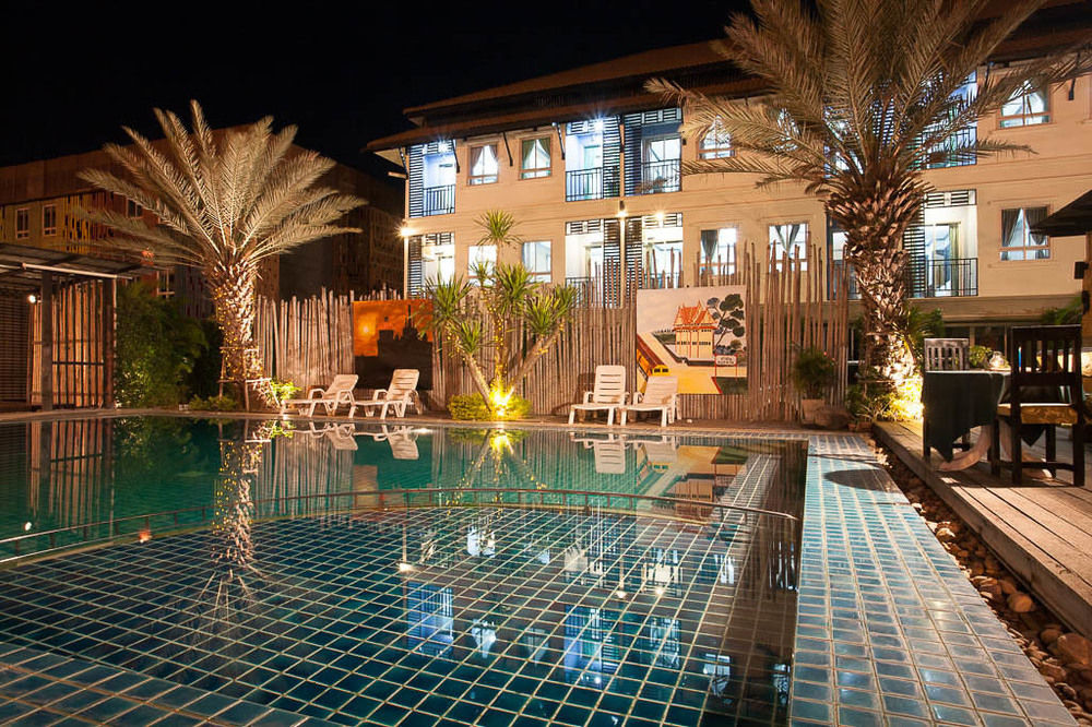 Season Palace Huahin Hotel