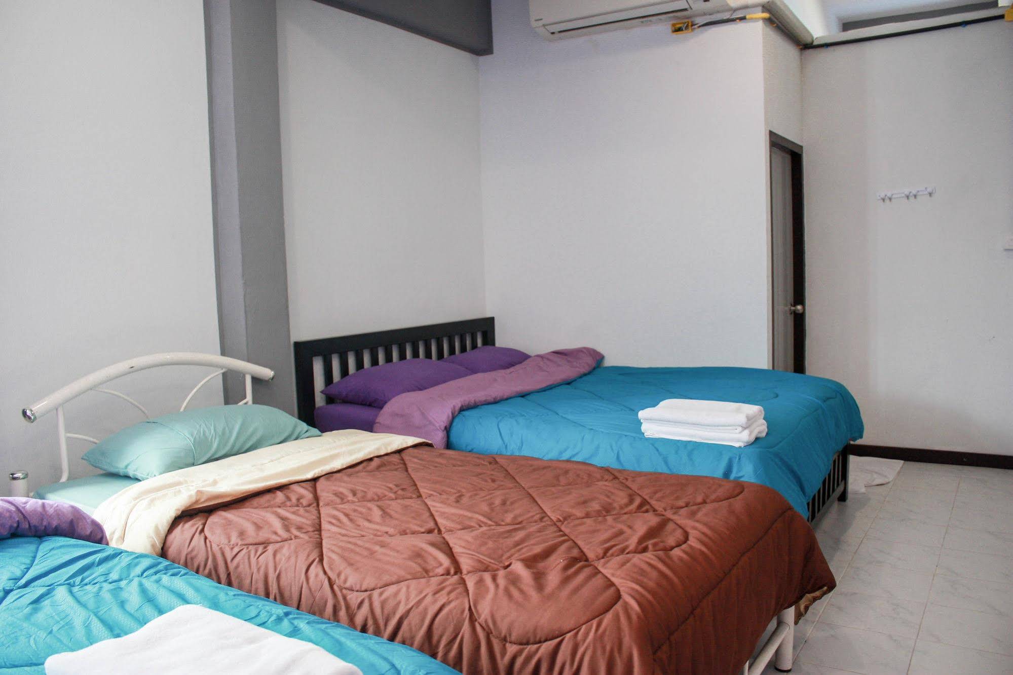 Sea Sun House At Cha Am