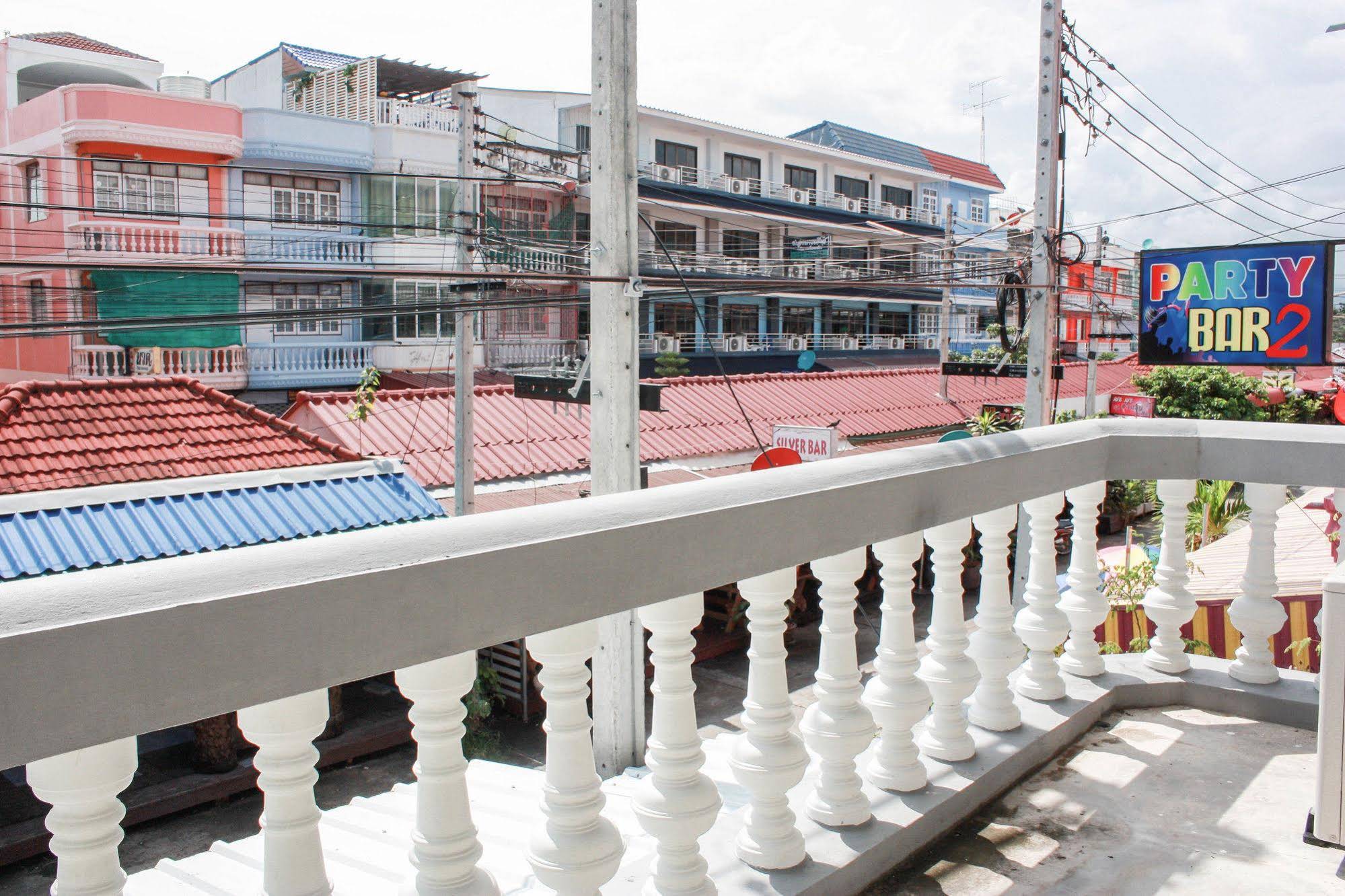 Sea Sun House At Cha Am