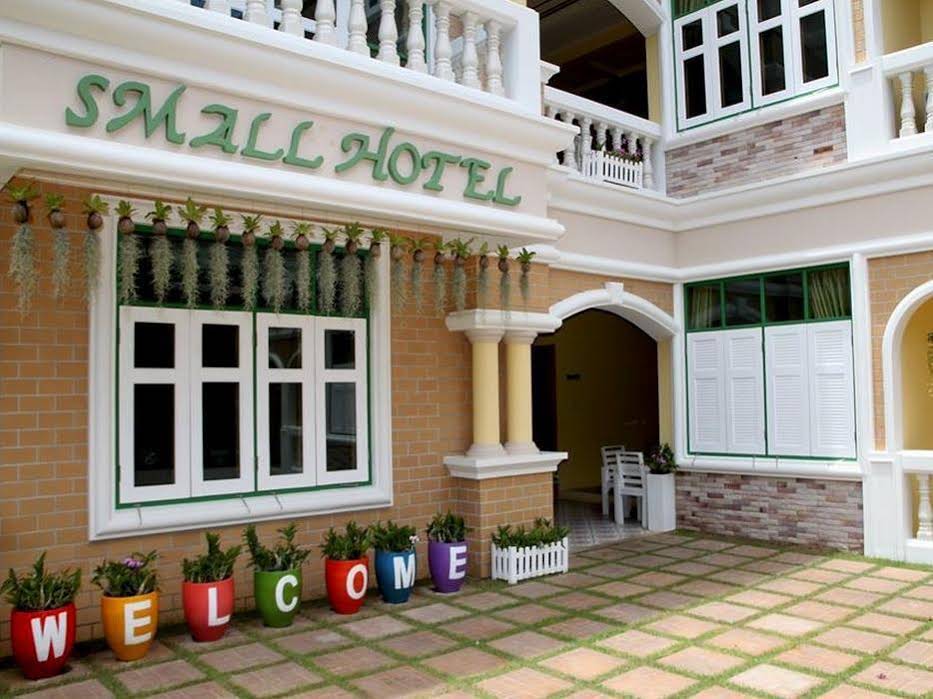 Small Hotel