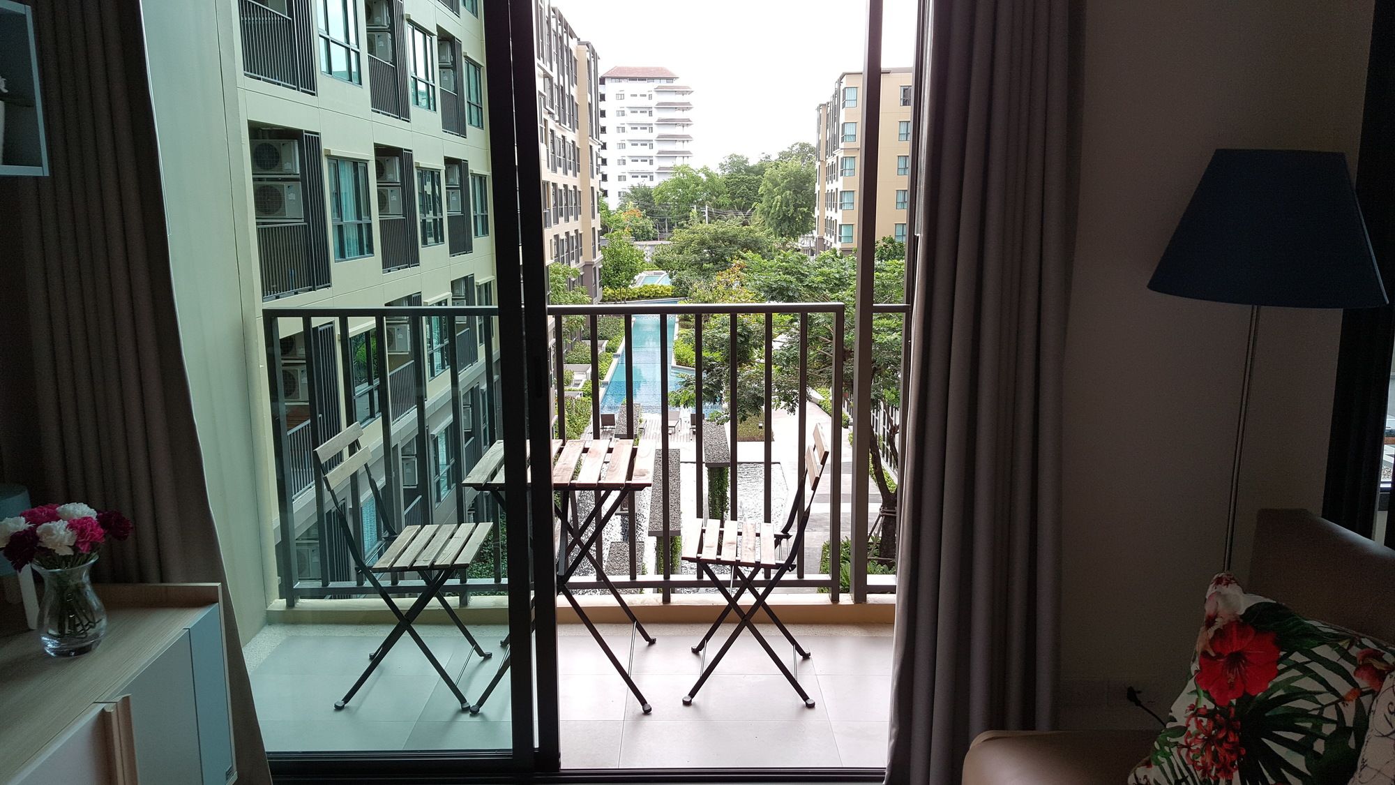Rain Cha Am - Hua Hin by J&P