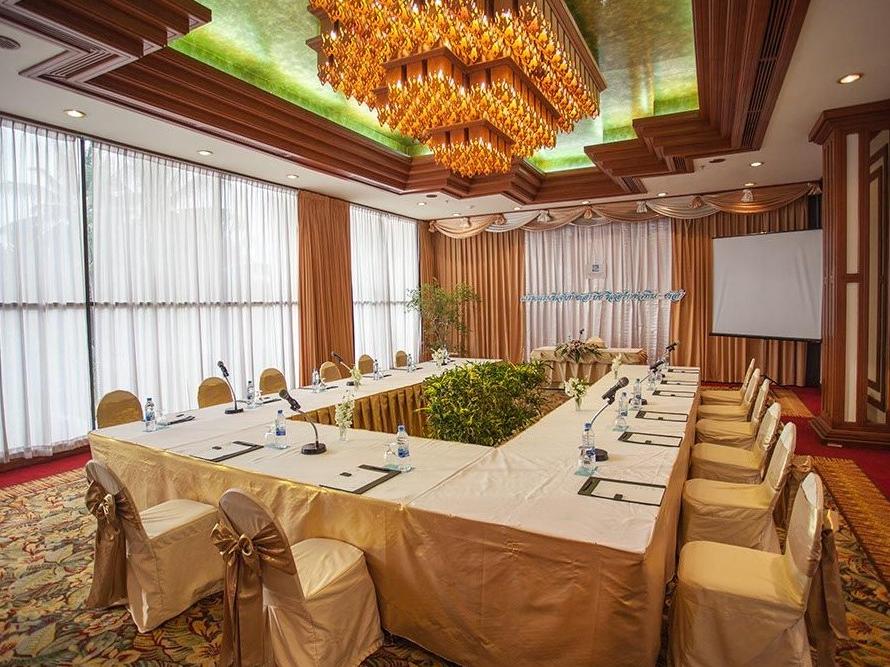 The Regent Cha-Am Beach Resort