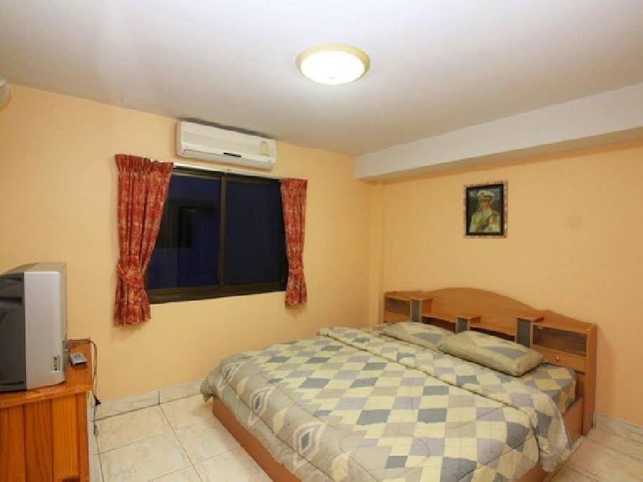 Urs Treff Guesthouse