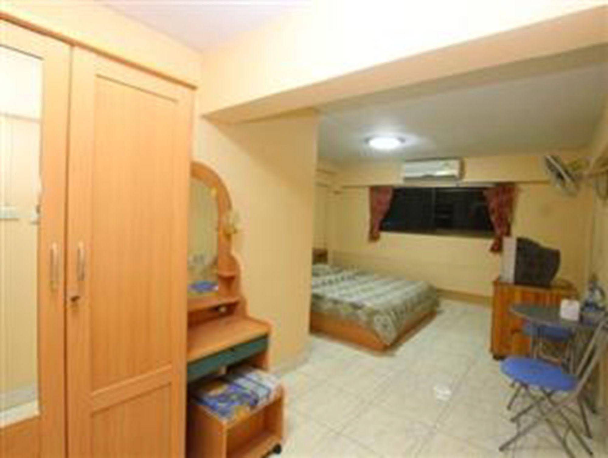 Urs Treff Guesthouse