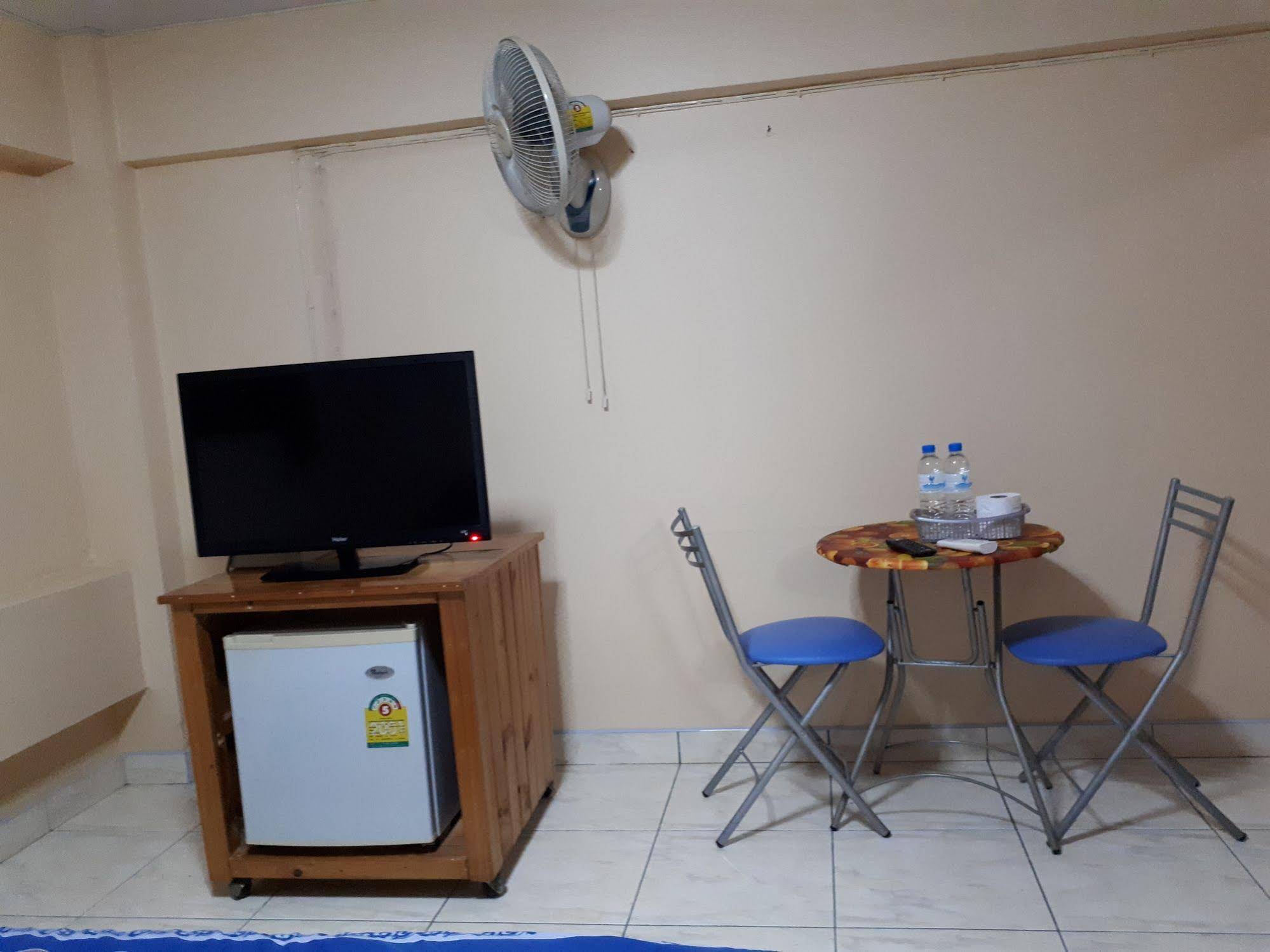 Urs Treff Guesthouse