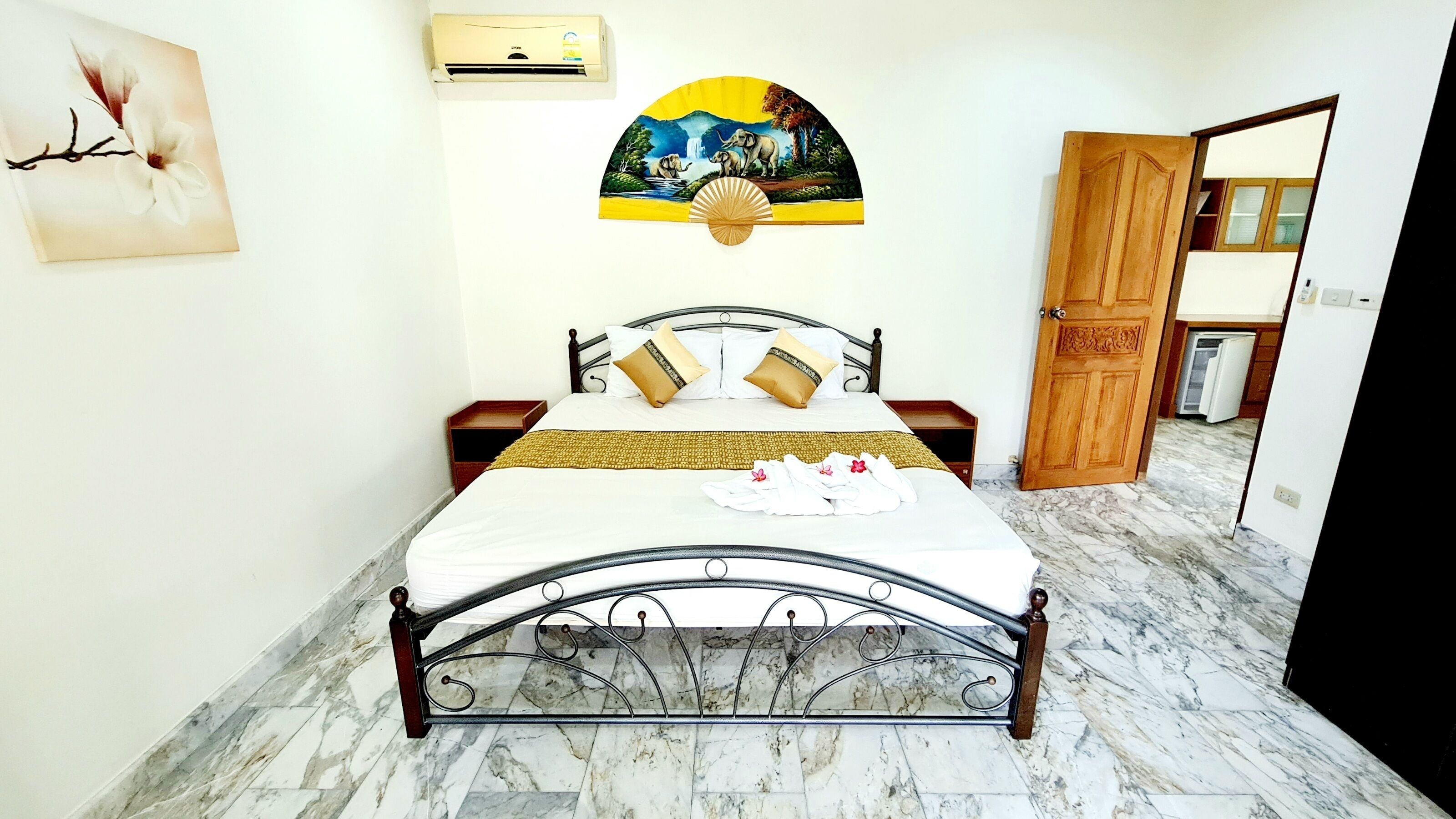 Welcome to our Oasis The Beautiful Bungalow Green