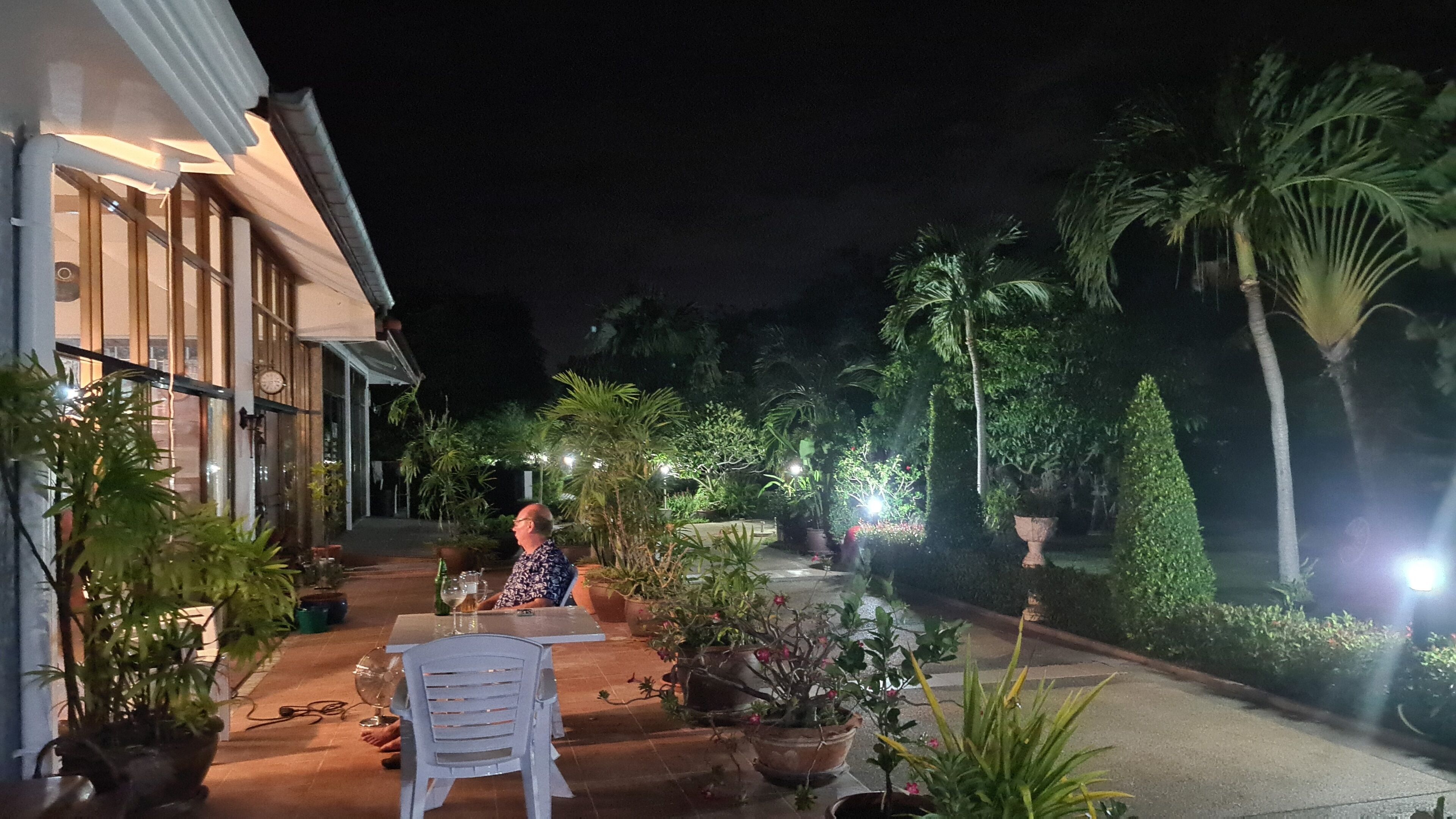 Welcome to our Oasis The Beautiful Bungalow Green