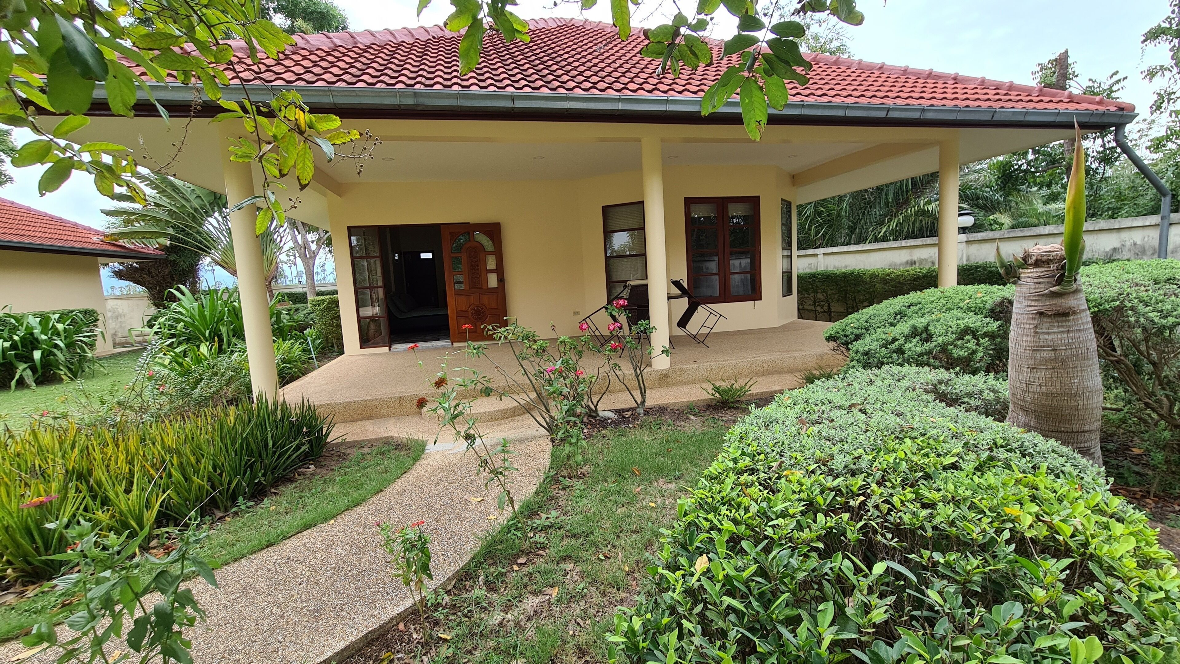 Welcome to our Oasis The Beautiful Bungalow Green