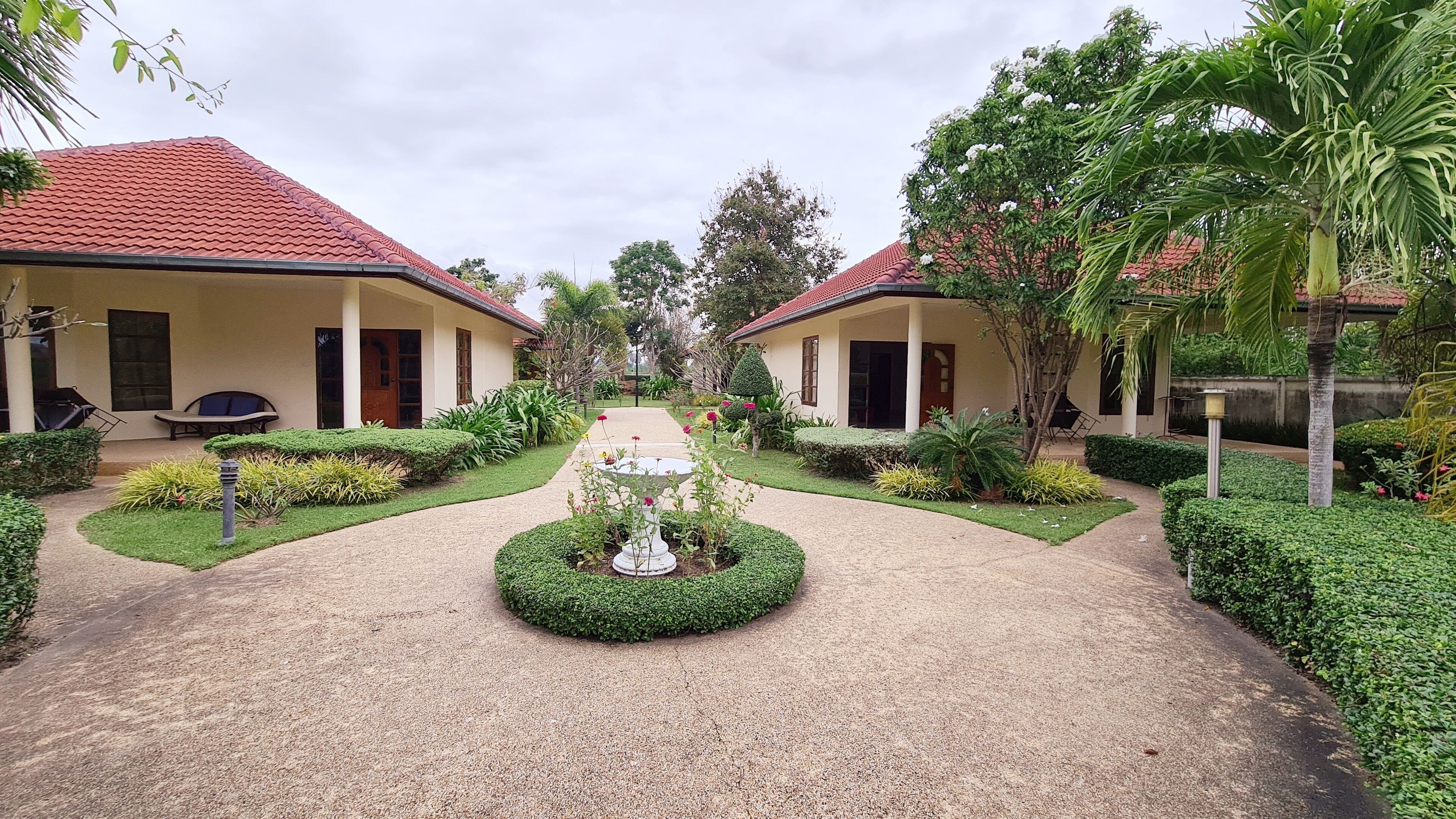 Welcome to our Oasis The Beautiful Bungalow Green