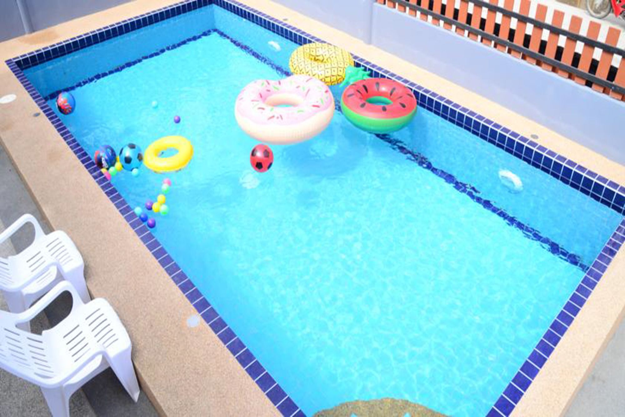 Whale Pool Villa