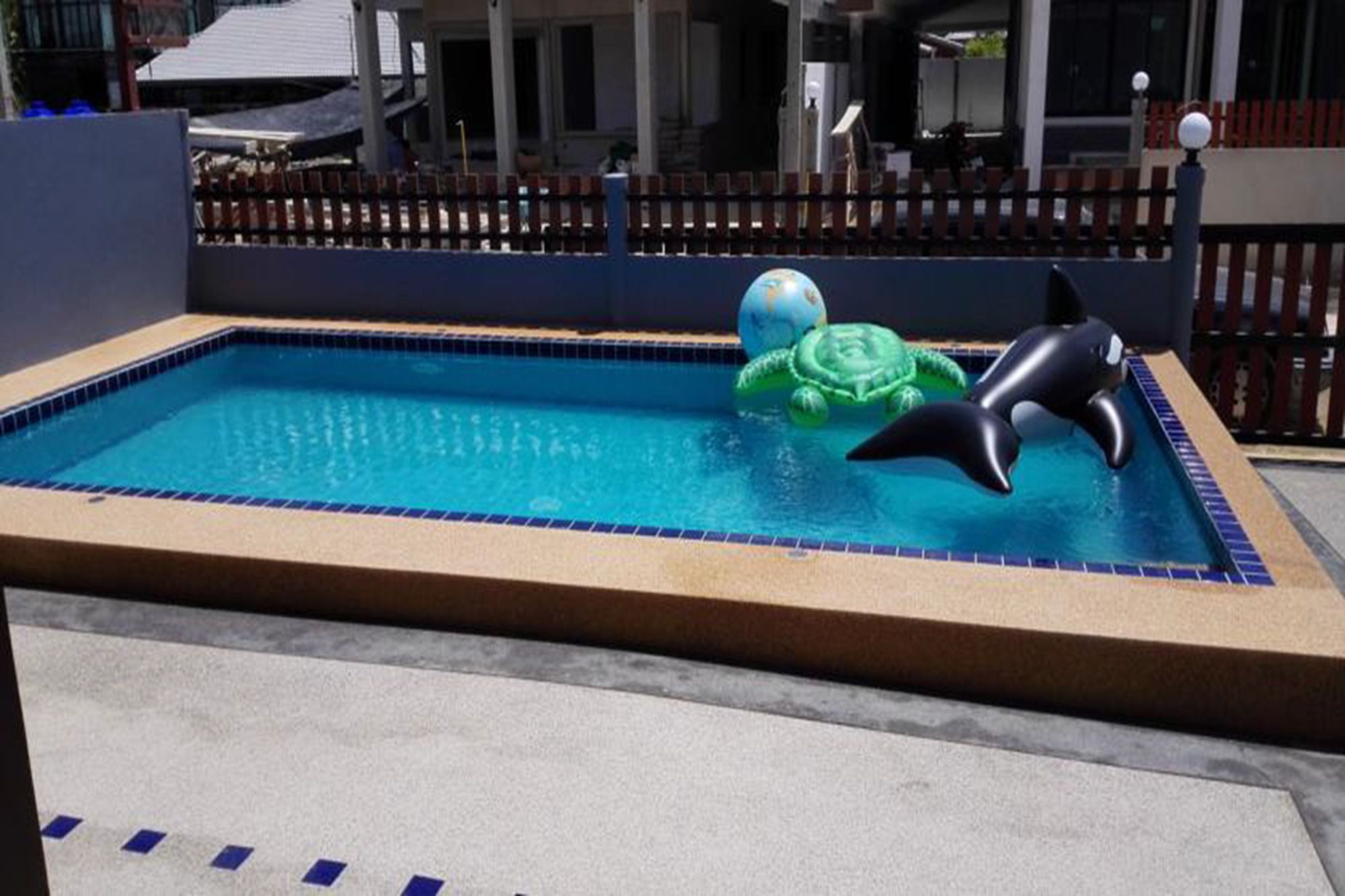Whale Pool Villa