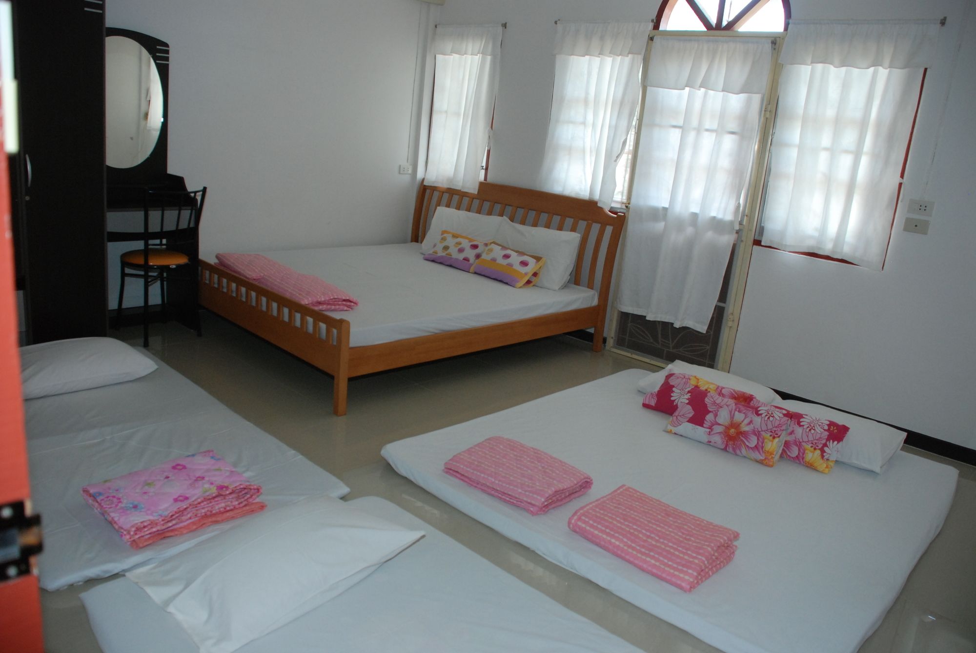 Baan Khun Nong