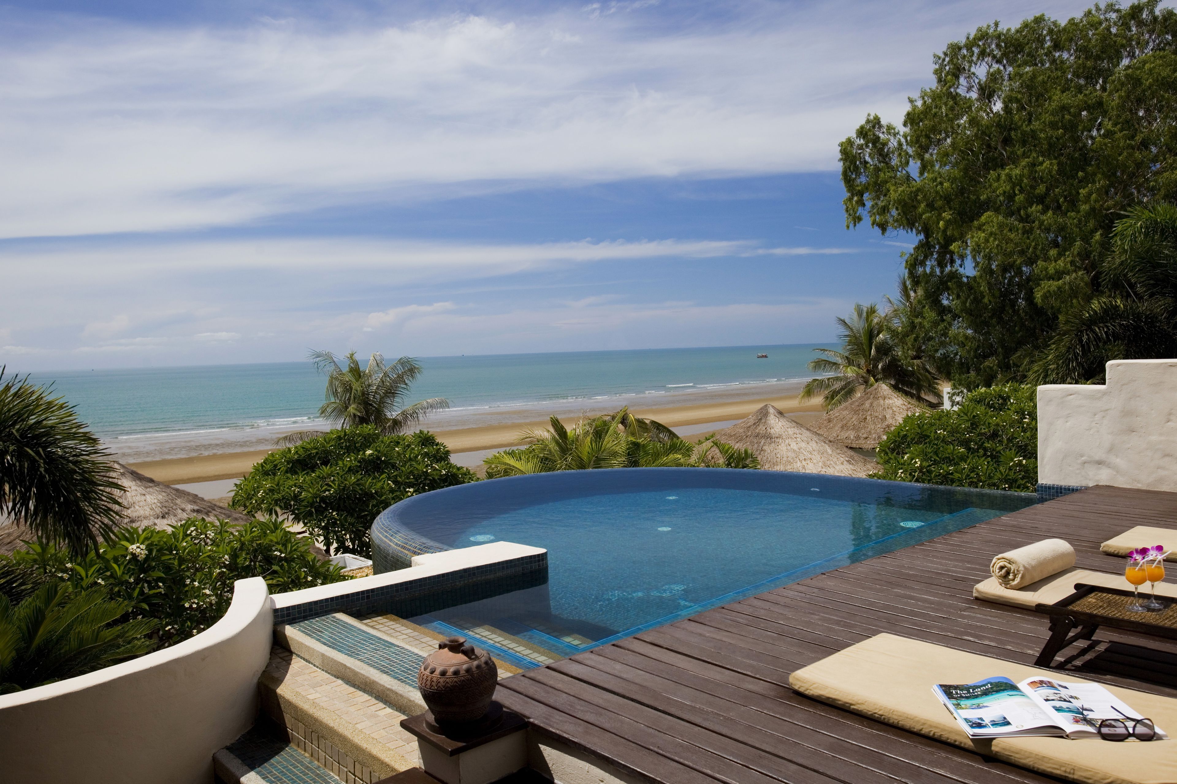 Aleenta Hua Hin Resort & Spa