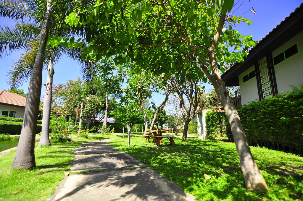 Anantanaka Hua Hin Resort