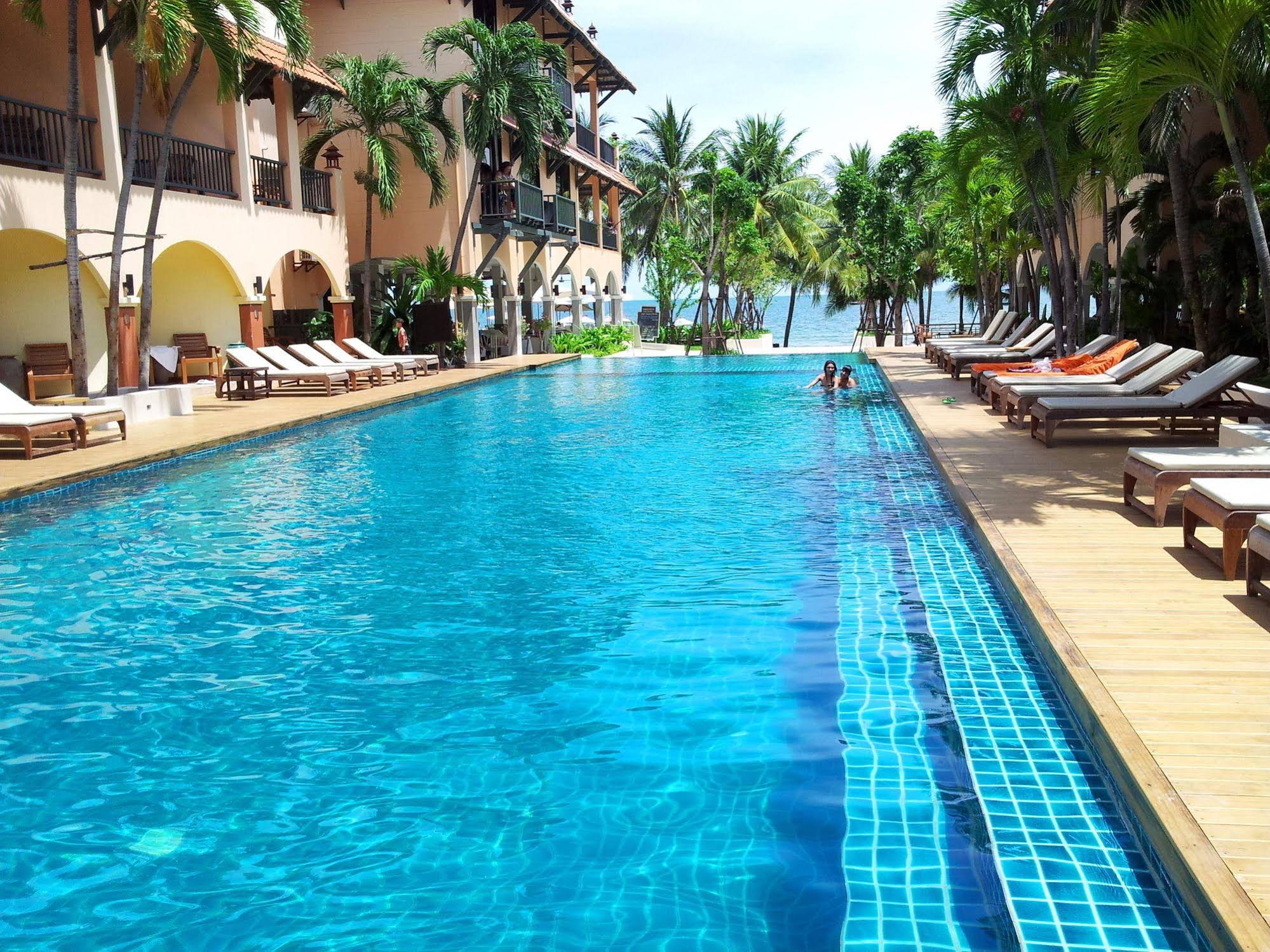 Anantasila Beach Resort Hua Hin
