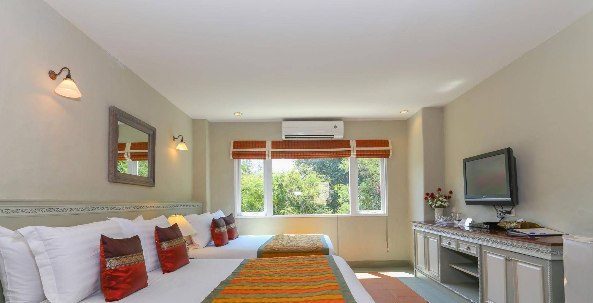 Anantasila Beach Resort Hua Hin