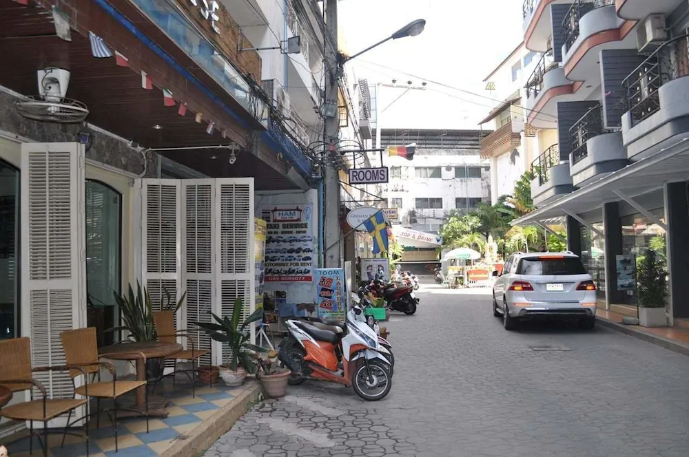 Ansu Hotel