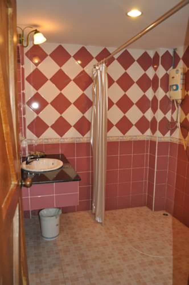 Ansu Hotel