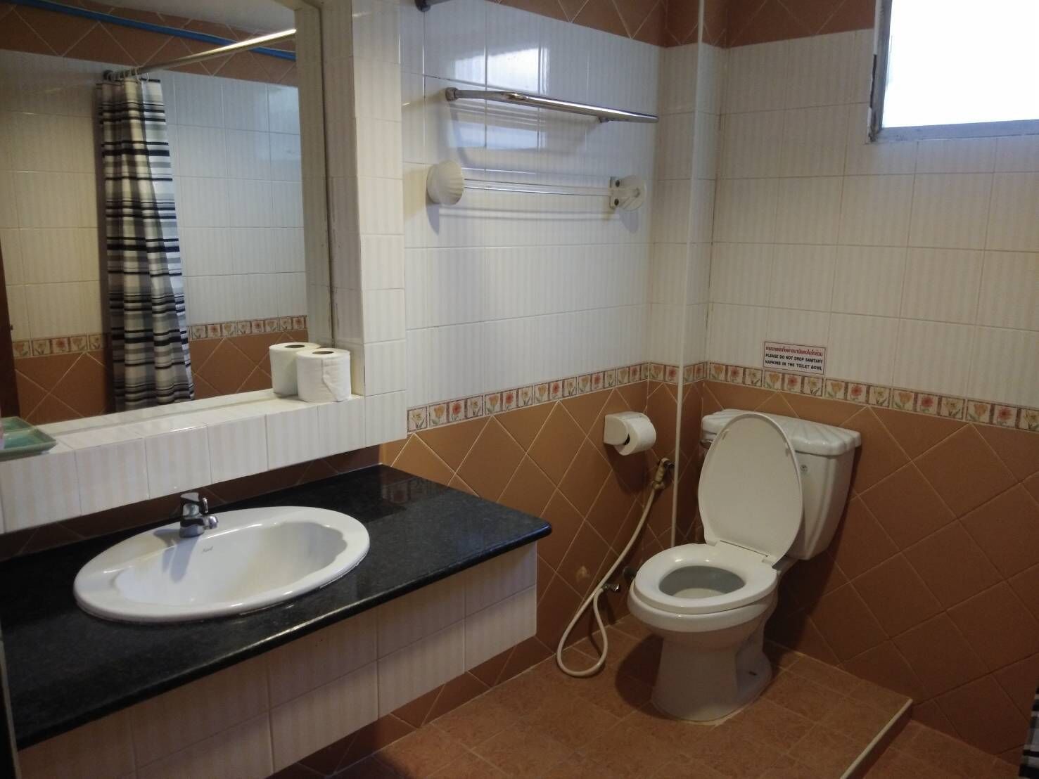 Ansu Hotel by OYO Rooms