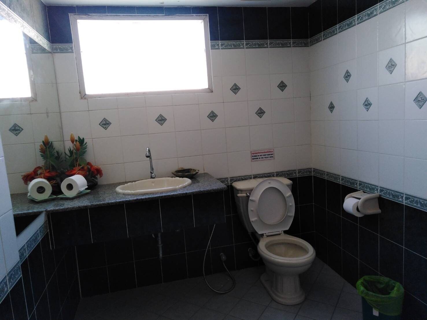 Ansu Hotel by OYO Rooms