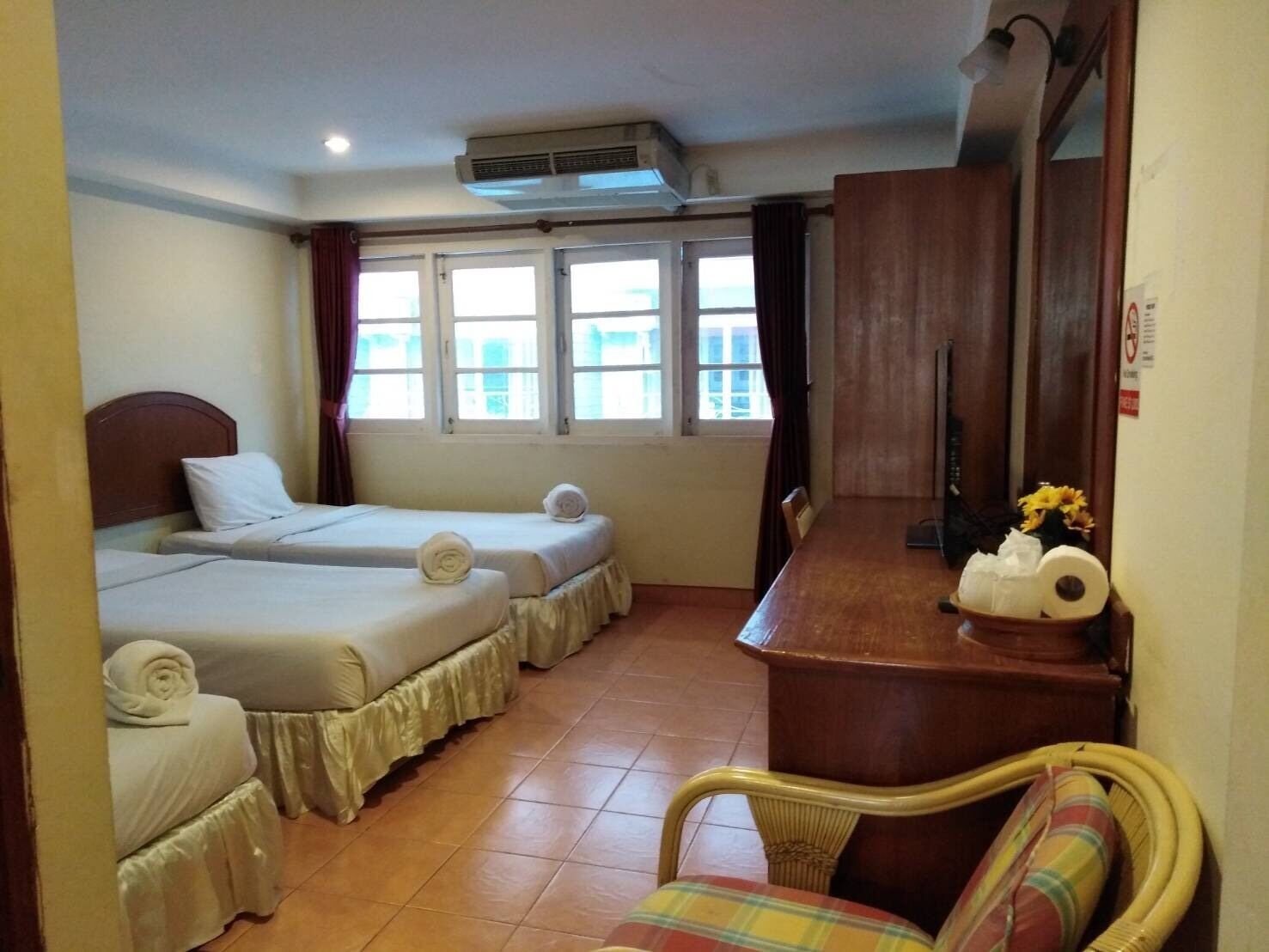Ansu Hotel by OYO Rooms