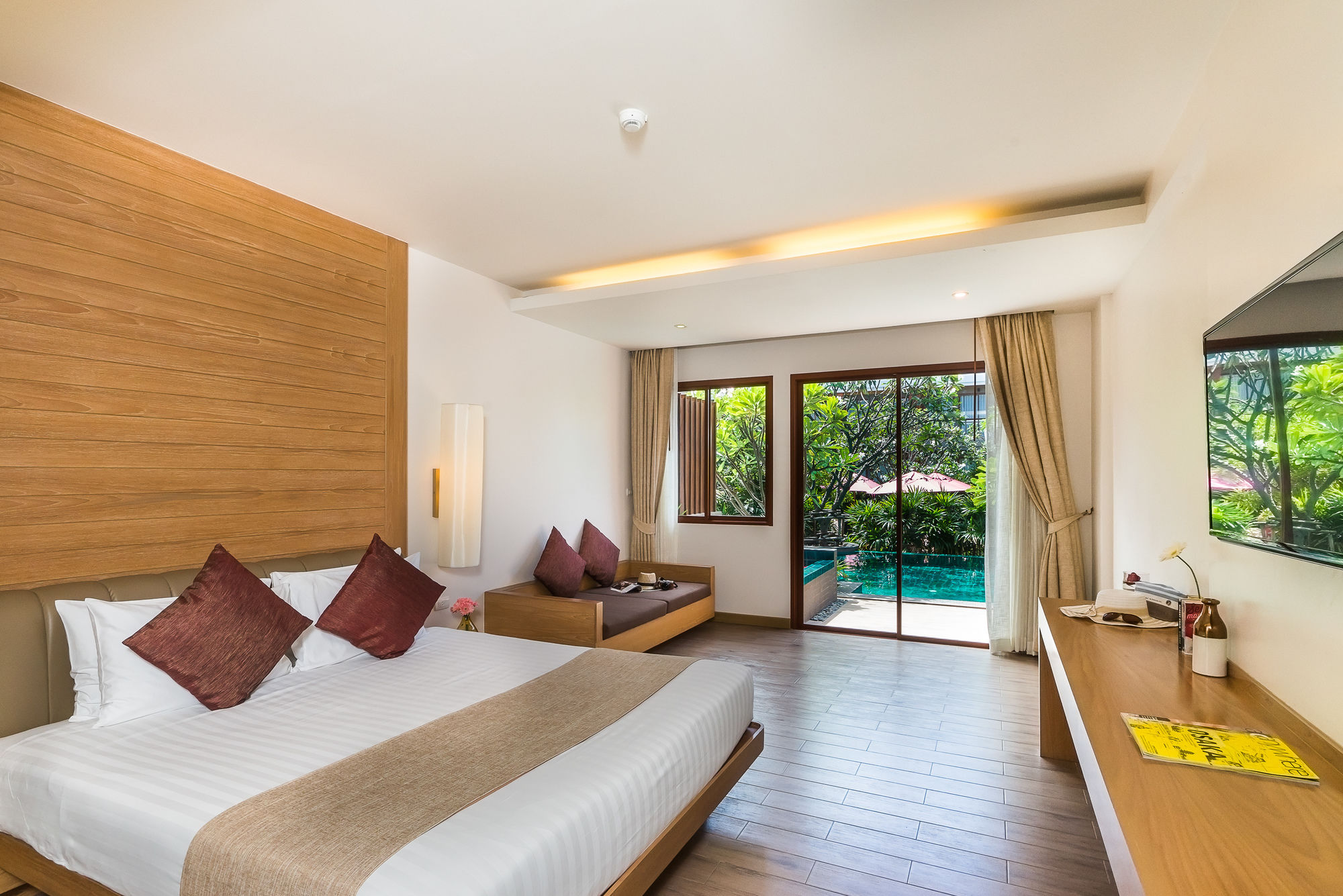 Ayrest Hua Hin