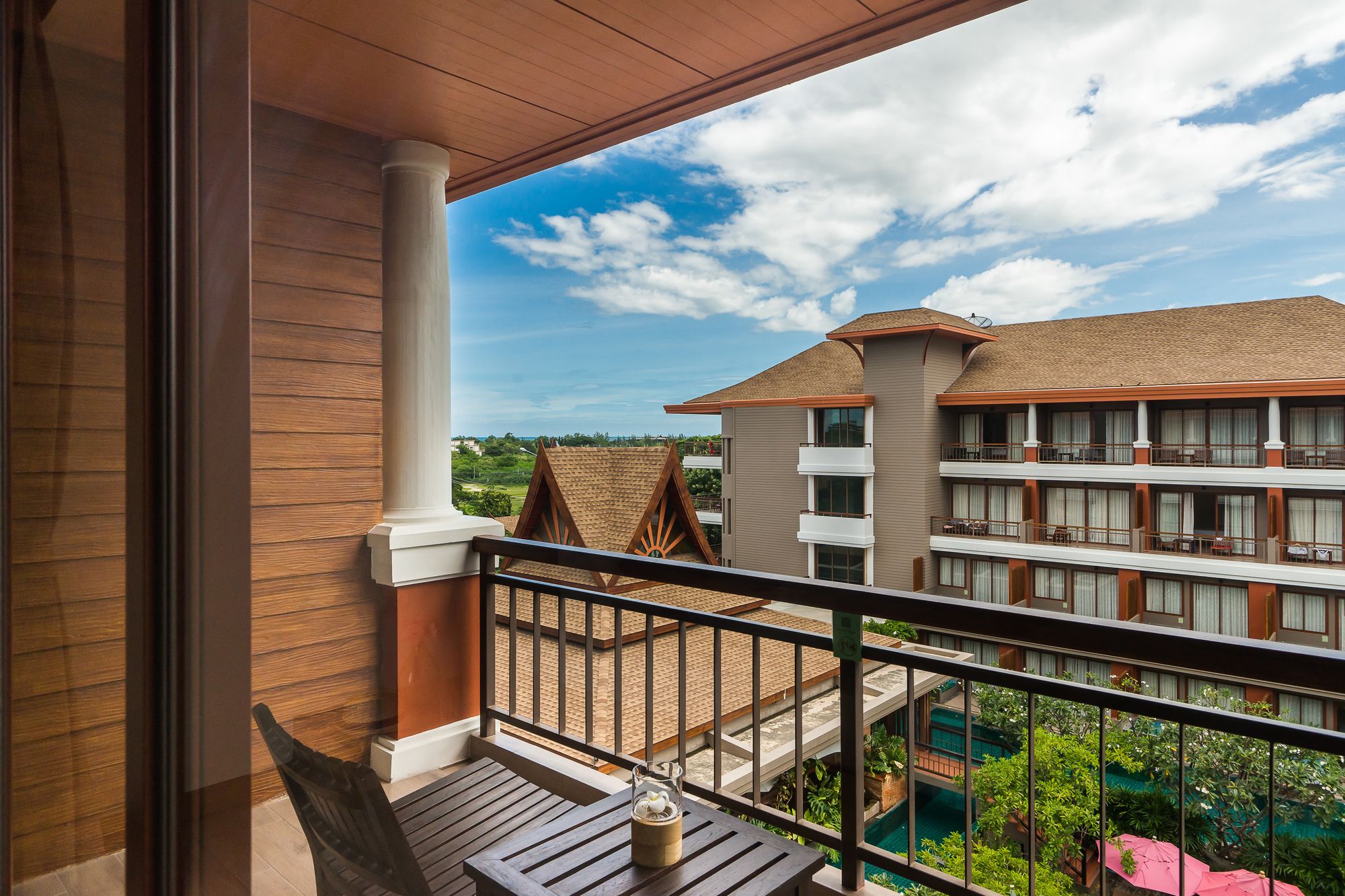 Ayrest Hua Hin