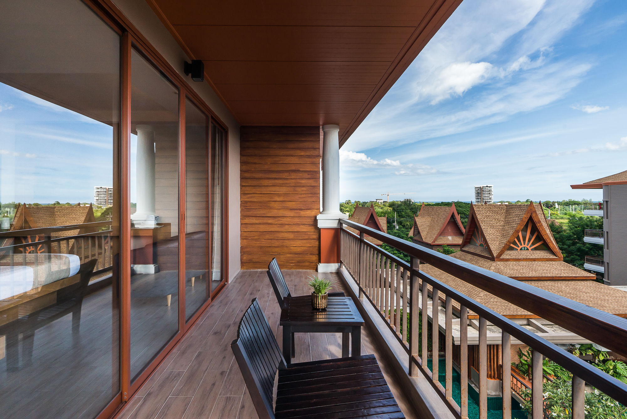 Ayrest Hua Hin