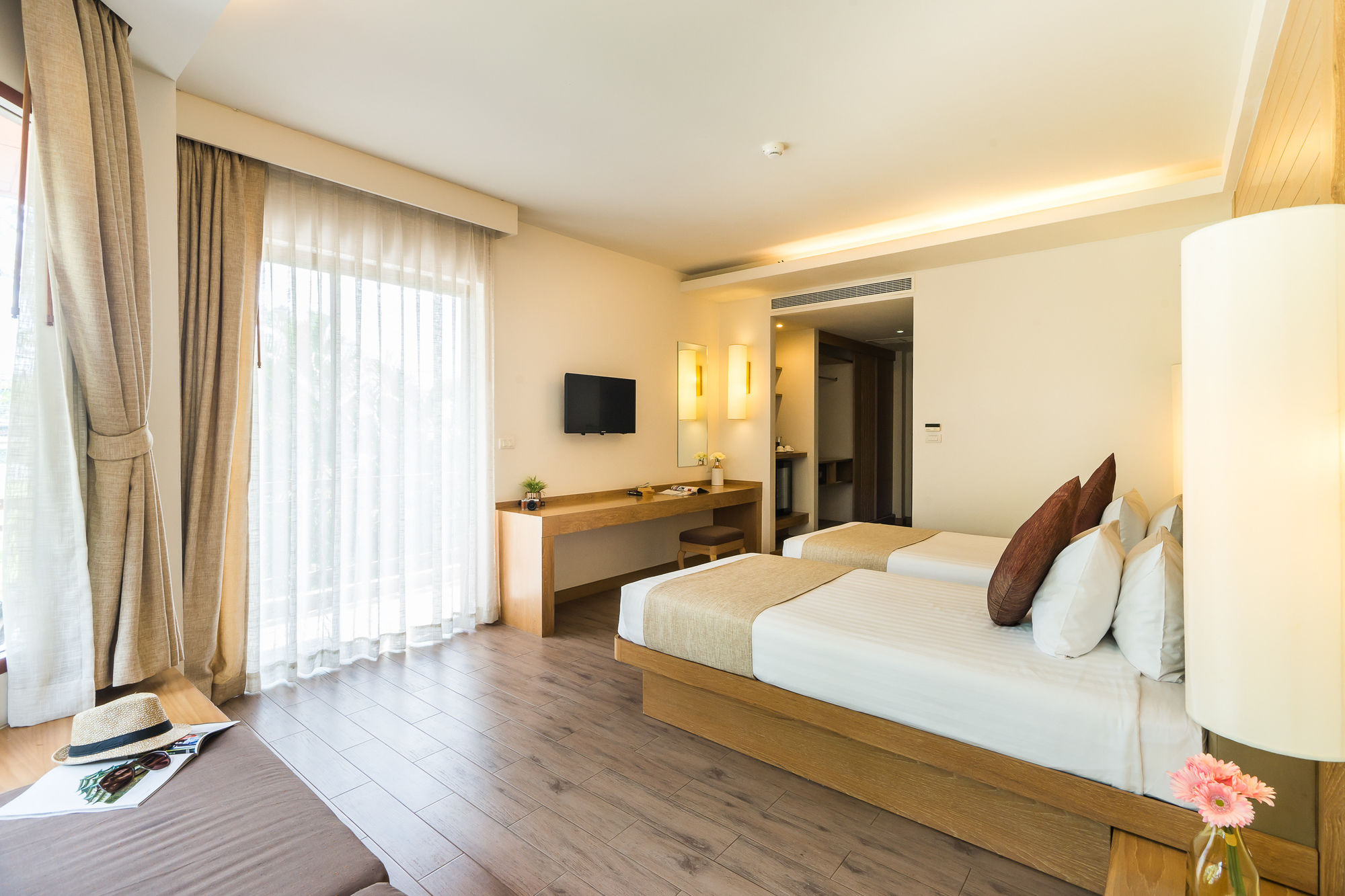 Ayrest Hua Hin