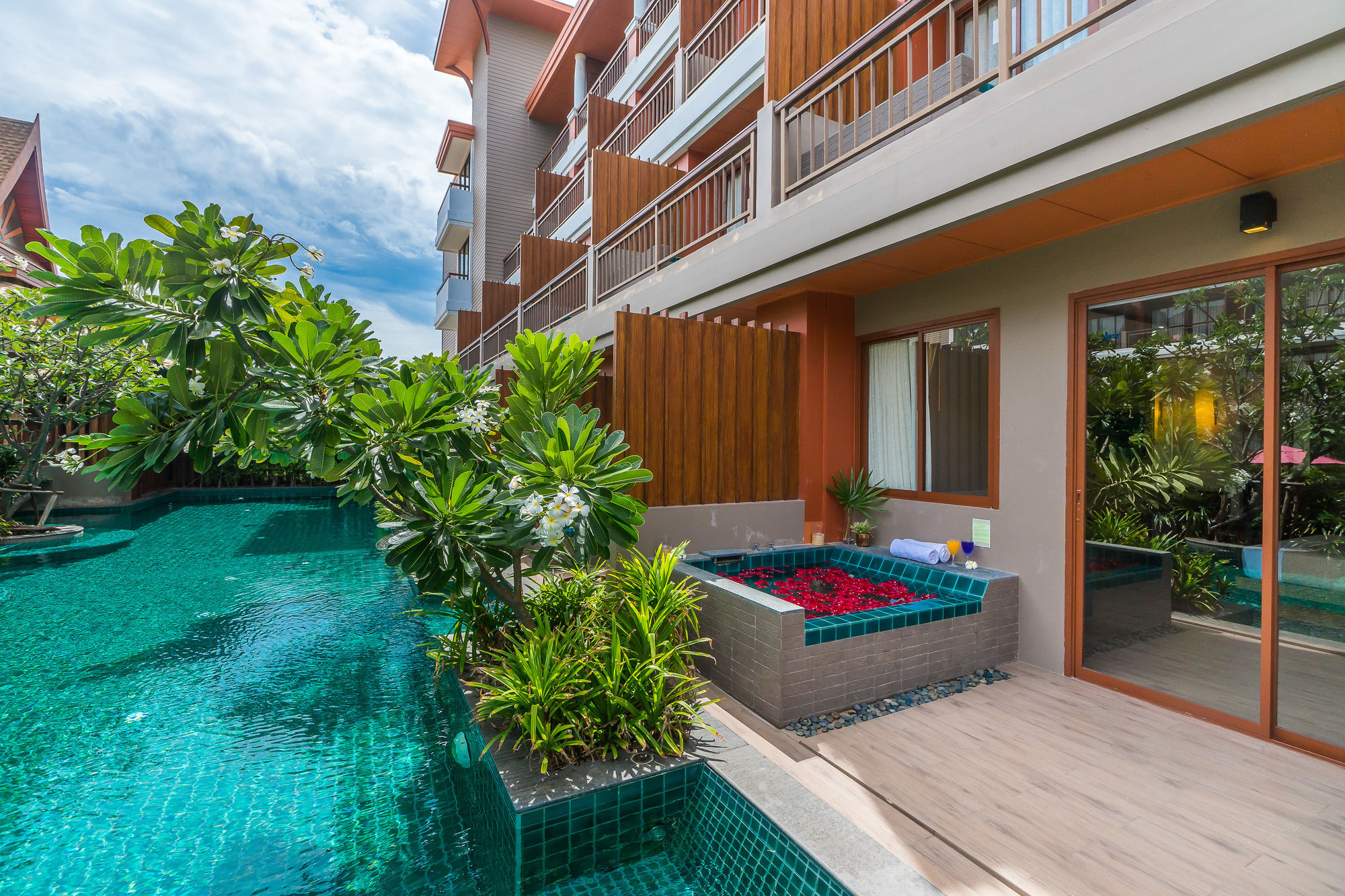 Ayrest Hua Hin