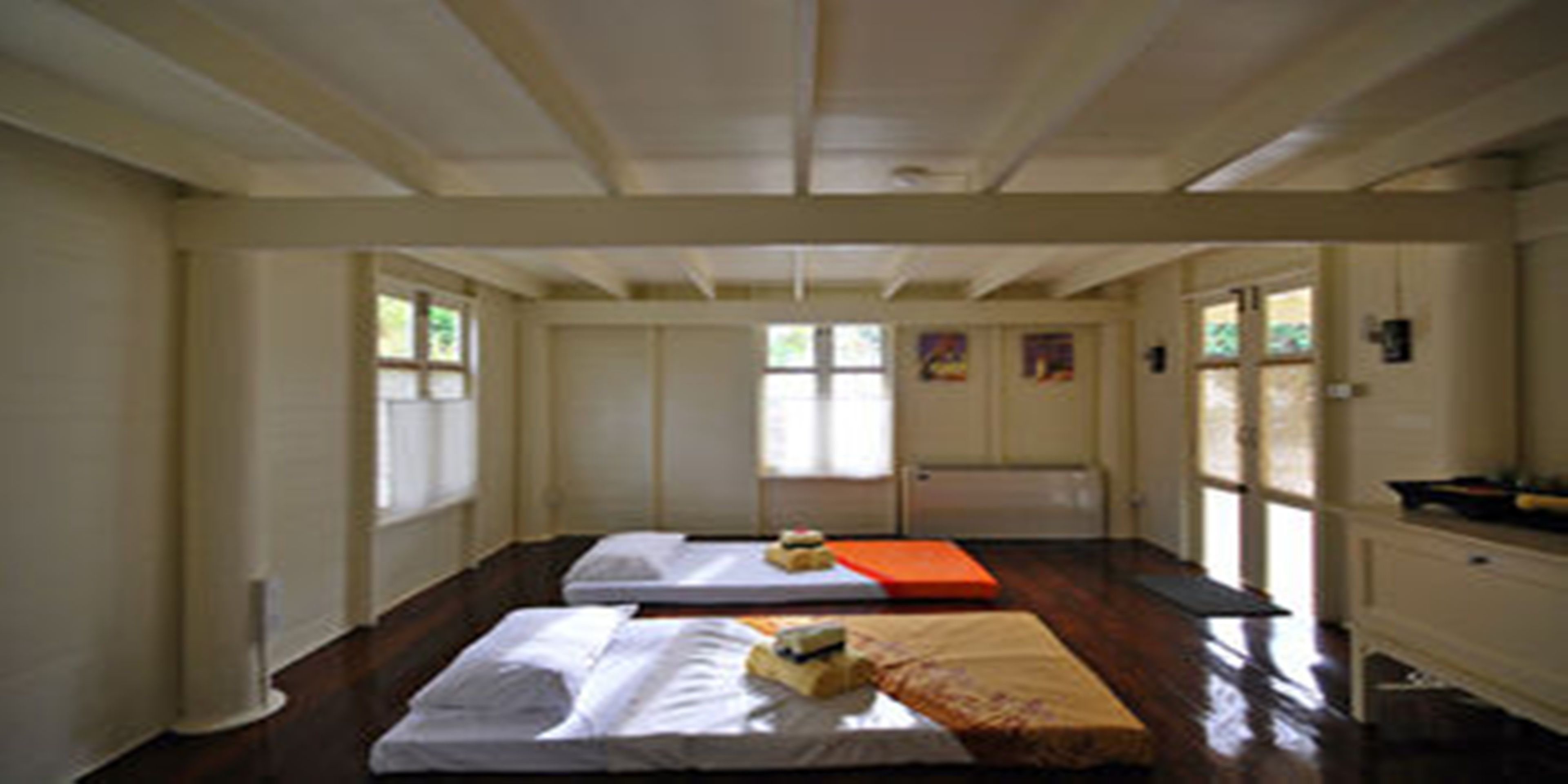 Baan Bayan Beachfront Hotel