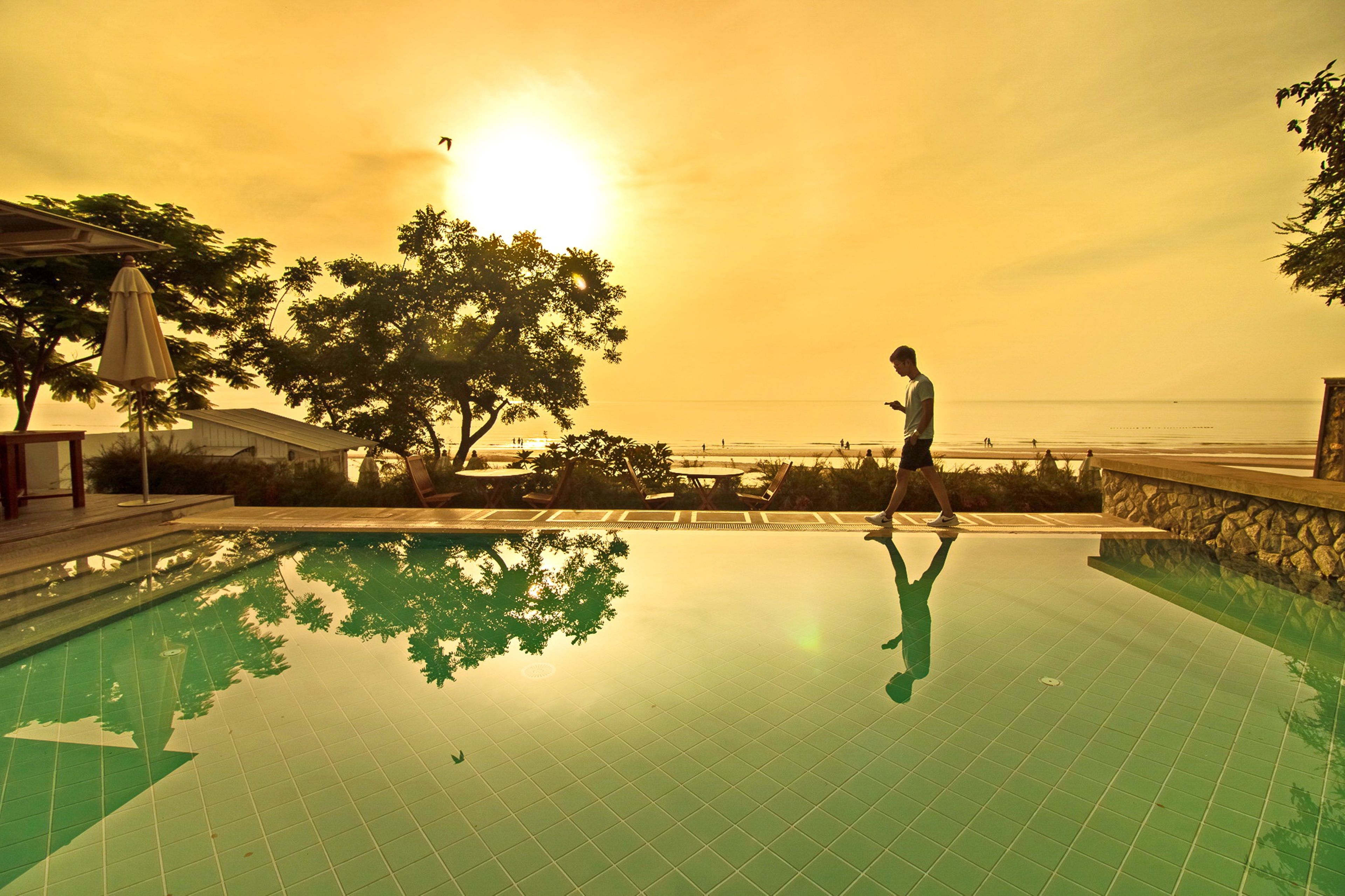 Baan Bayan Beachfront Hotel