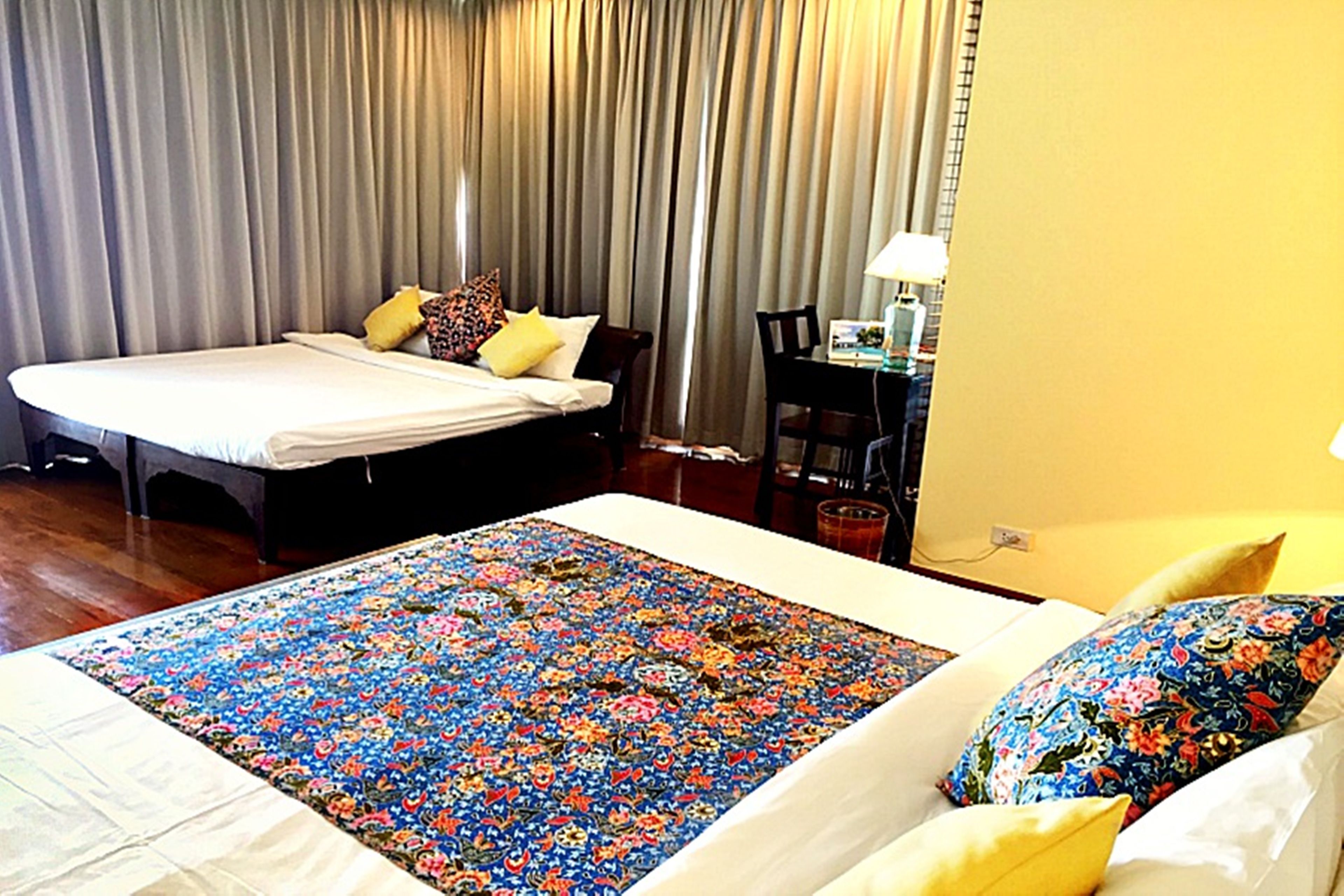 Baan Bayan Beachfront Hotel