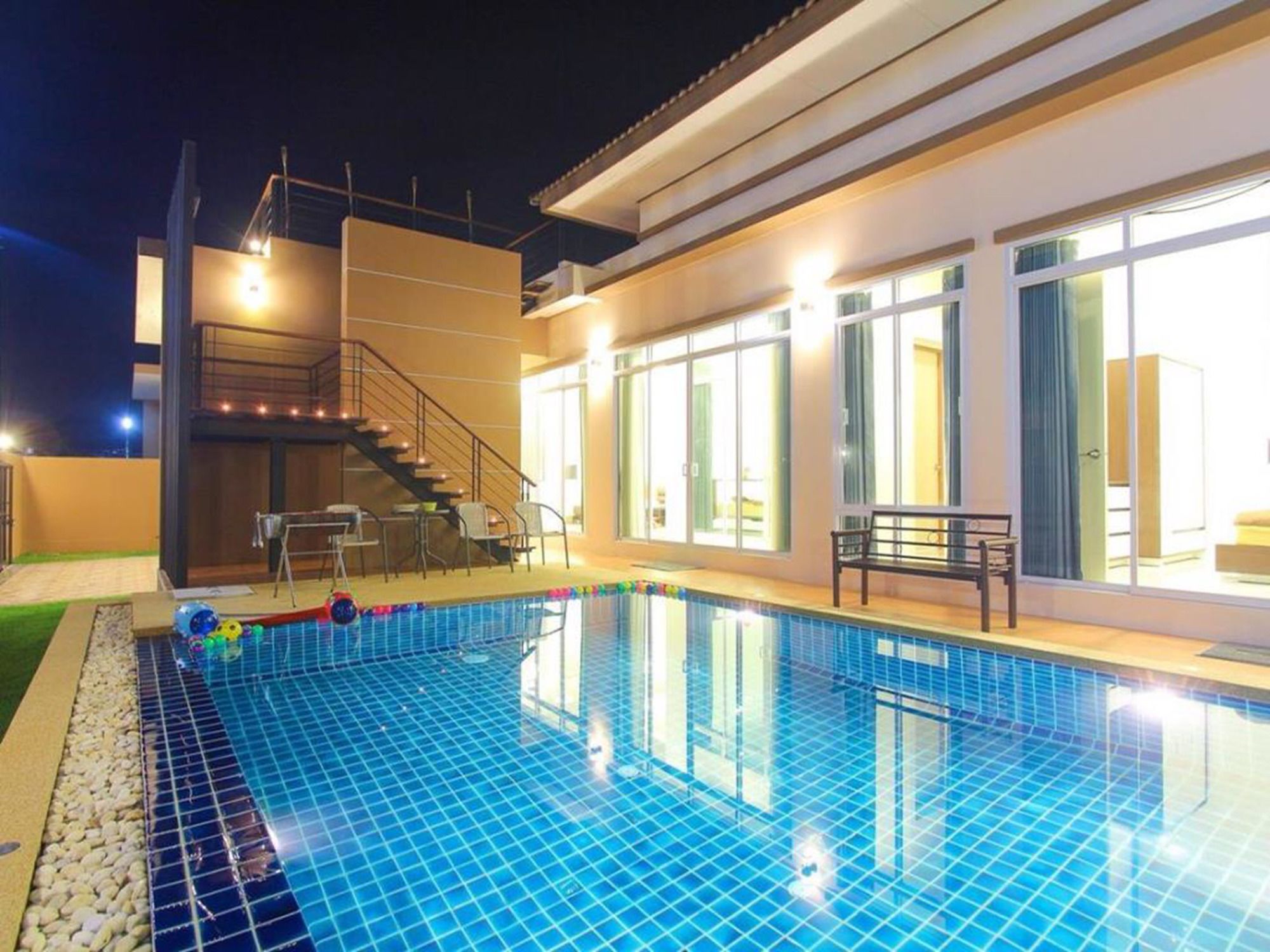 Baan Chom Chan Pool Villa