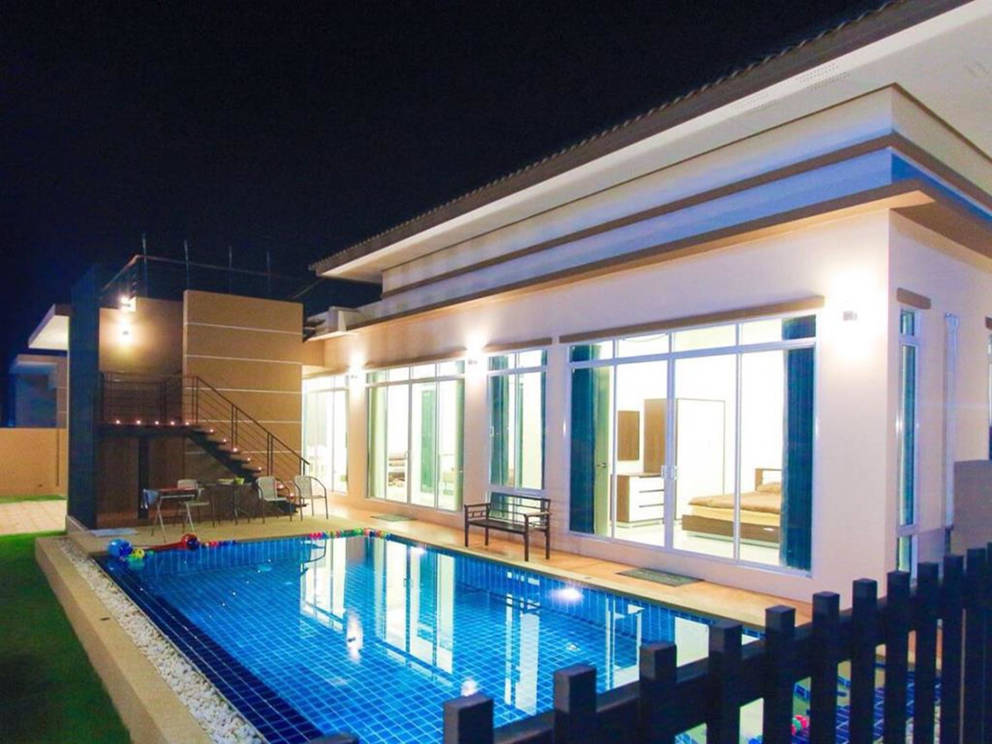 Baan Chom Chan Pool Villa