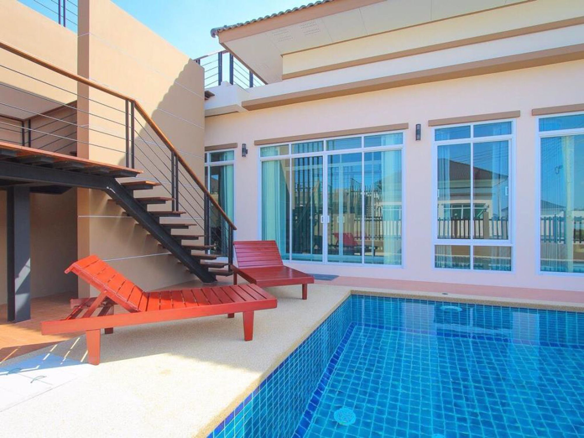 Baan Chom Chan Pool Villa