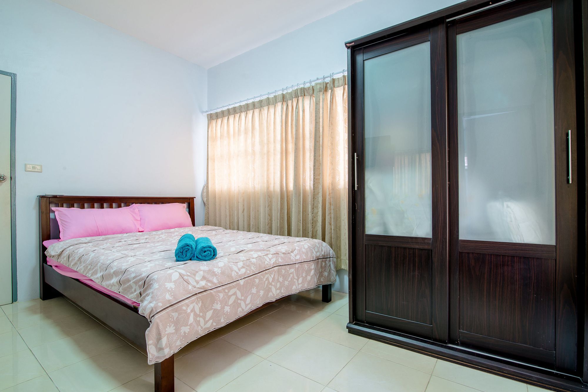 Baan Indoor Pool Villa