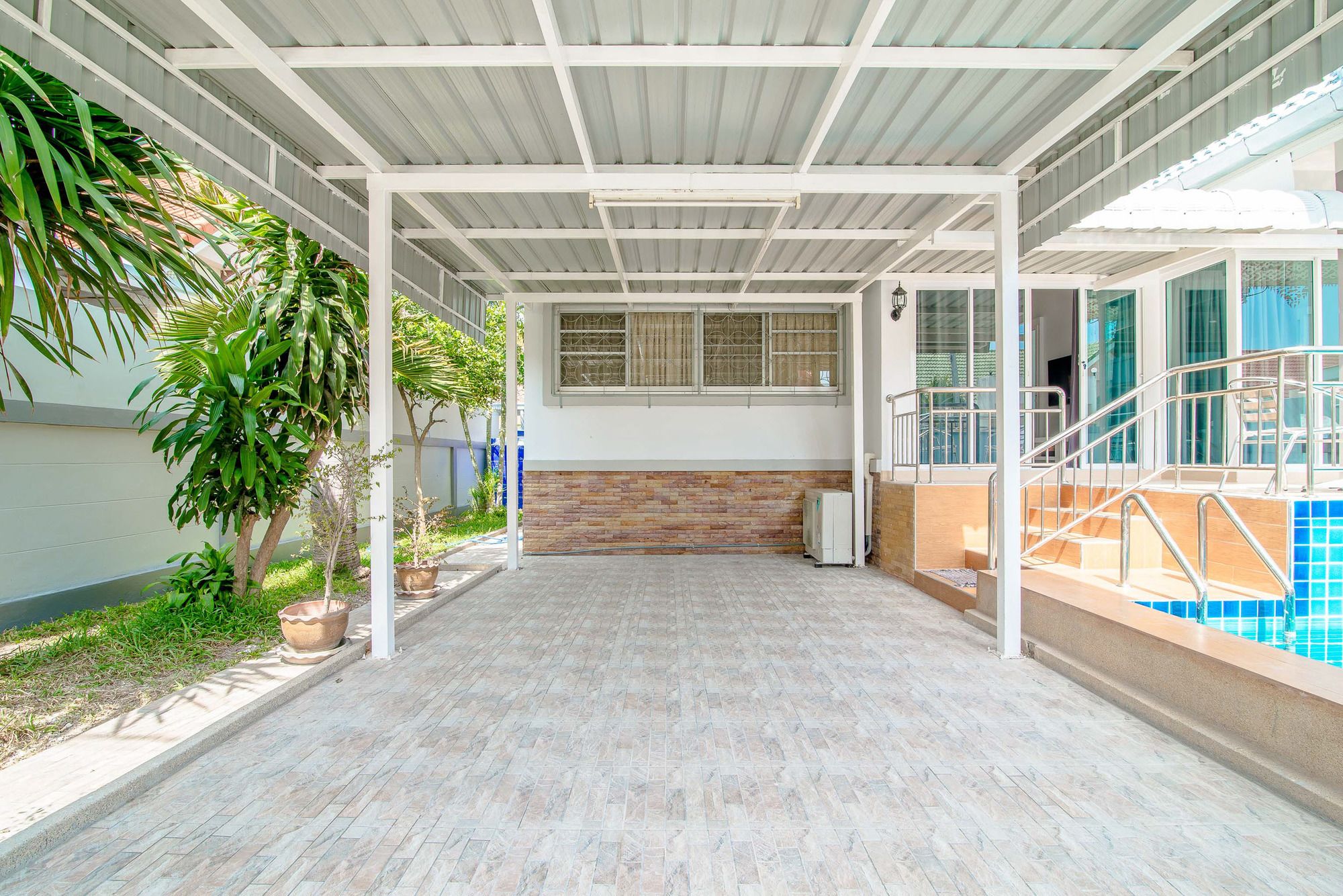 Baan Indoor Pool Villa